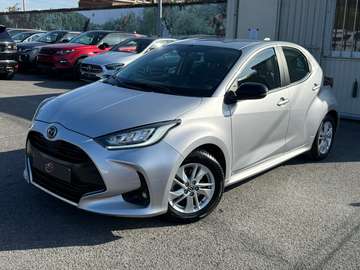 2 Hybrid 1.5 VVT-i 116 CVT AGILE / CARPLAY / CUIR / COMFORT PACK
