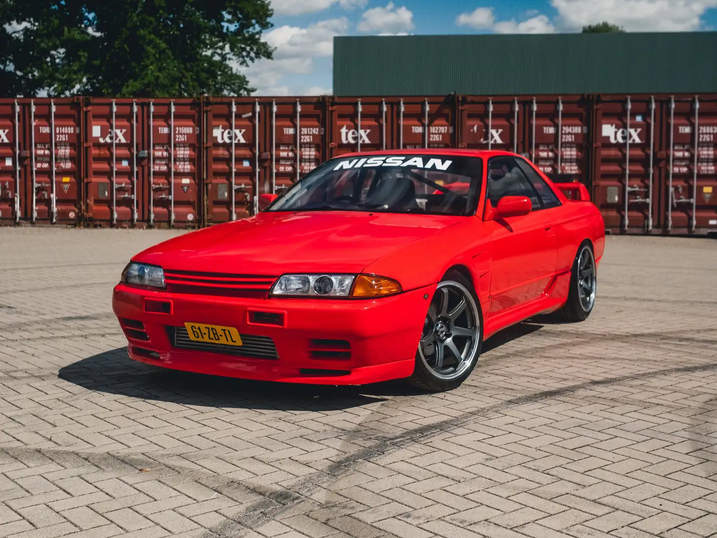 Nissan Skyline GTST Červená - 2