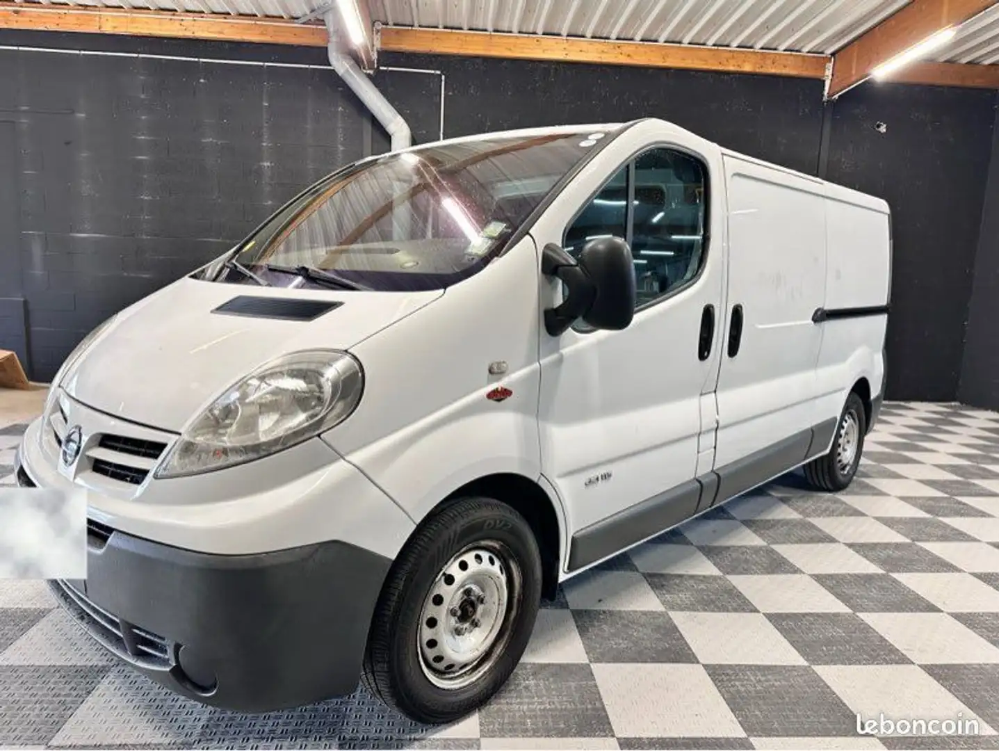 Nissan Primastar 2.0 dci 115cv l2h1 clim attelage 2 portes latéral Blanco - 1
