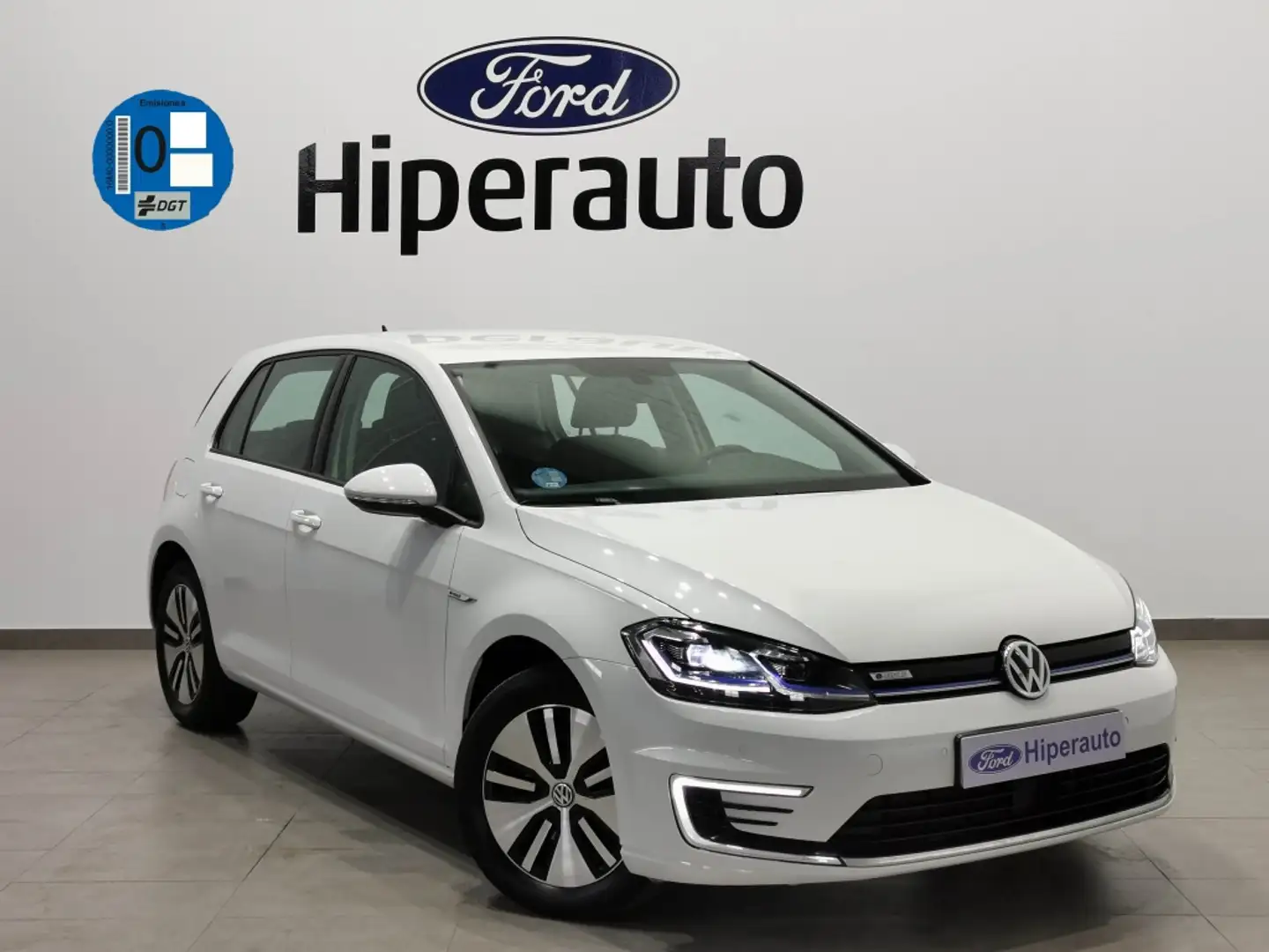 Volkswagen Golf e-Golf ePower Blanc - 1