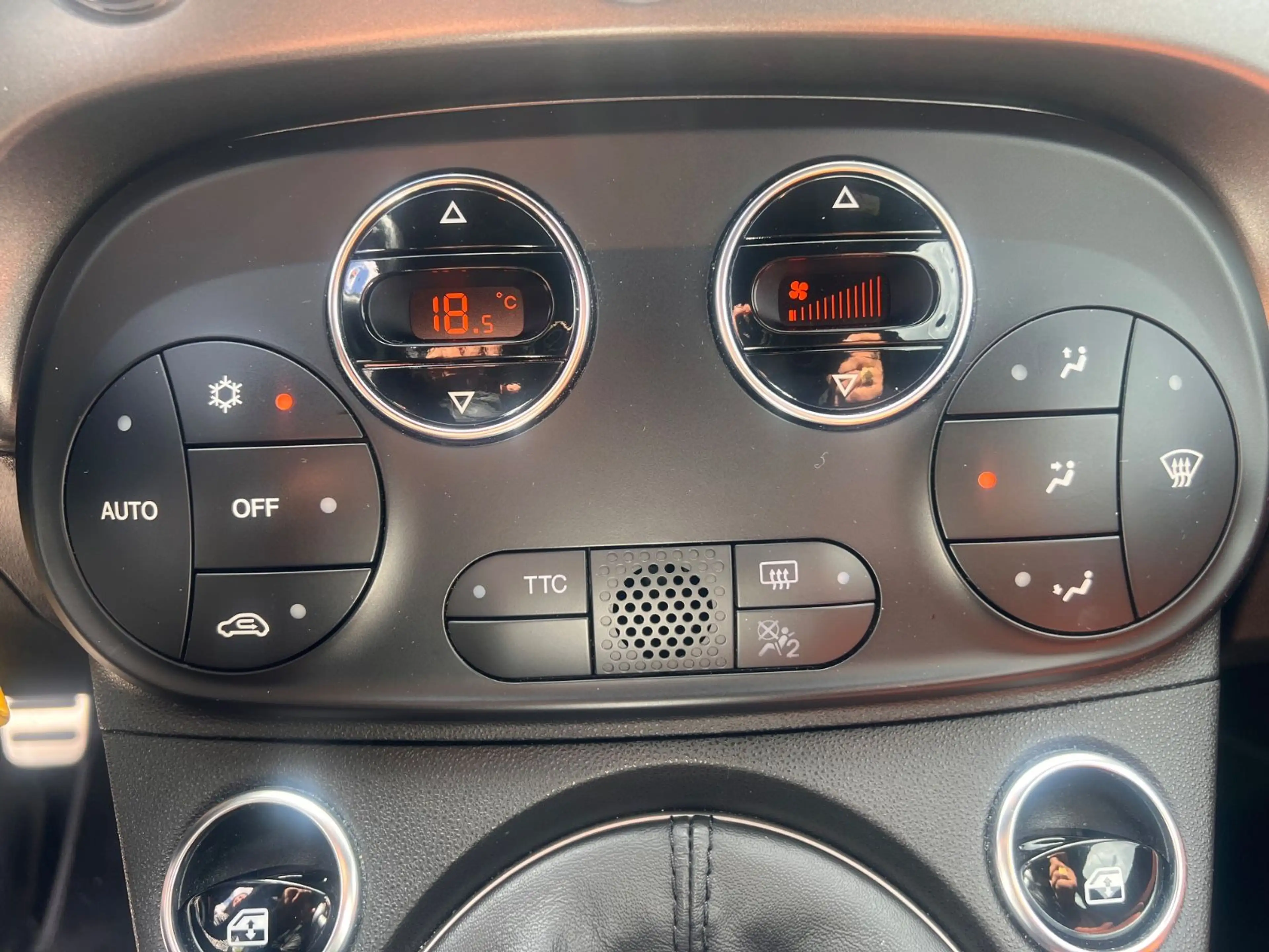 Abarth 595 Turismo Abarth/Leder/Klima/Xenon/Beats Sound — photo 9