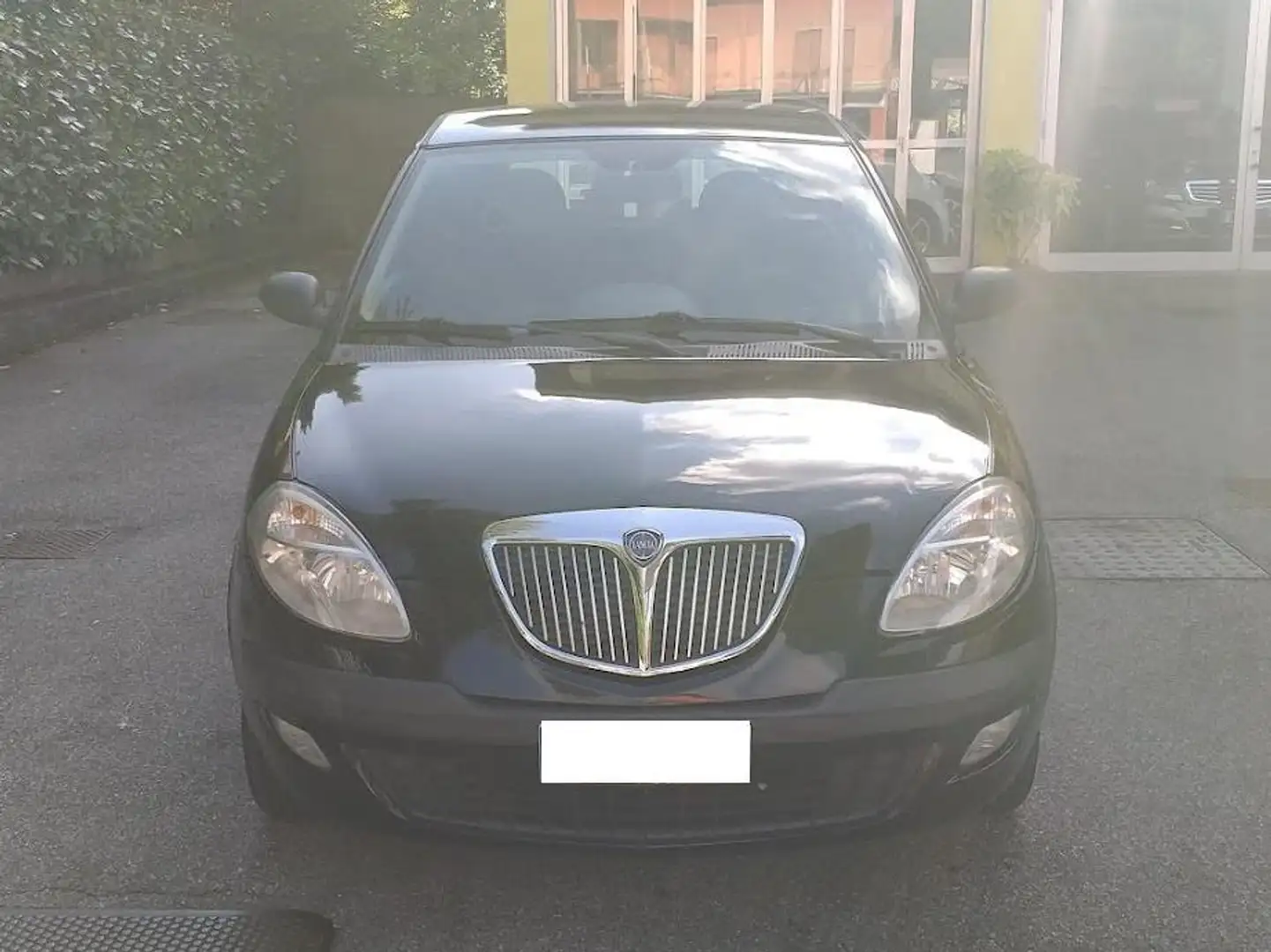 Lancia Ypsilon Ypsilon II  1.2 ok Neo-Patentati solo 118,000 Pat. Nero - 2