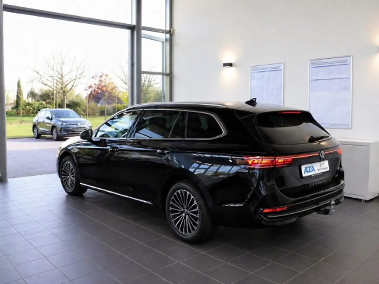 Volkswagen Passat Variant Elegance 1.5 eTSI AHKNAVIACCLEDKAMERA KLIMA LED A 8