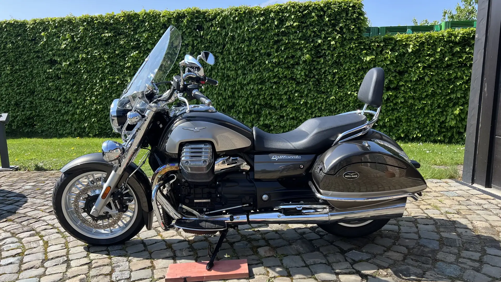 Moto Guzzi California 1400 - 1
