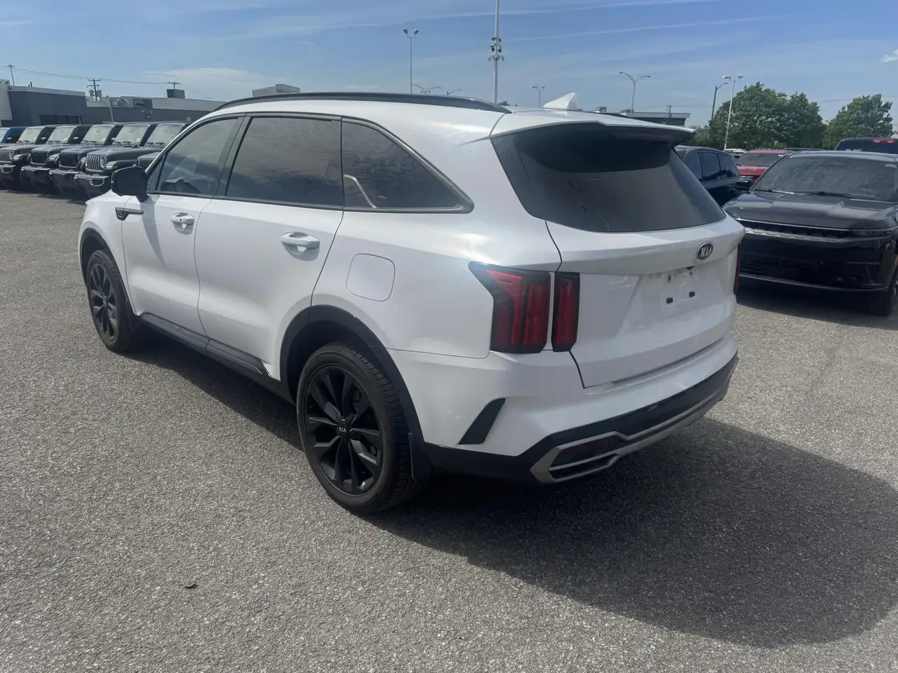Kia Sorento photo Kia Sorento