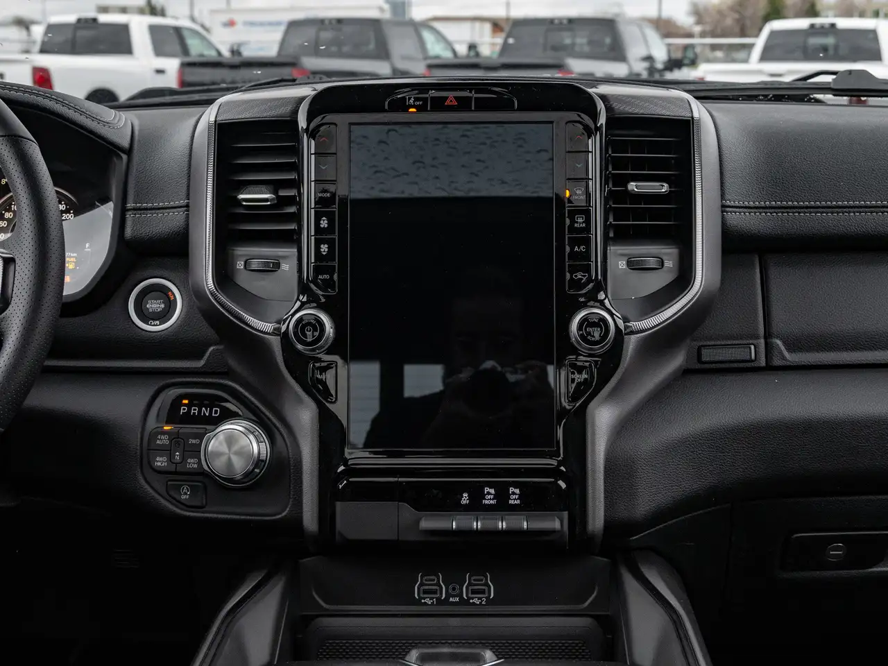 RAM 1500 fotografie RAM 1500