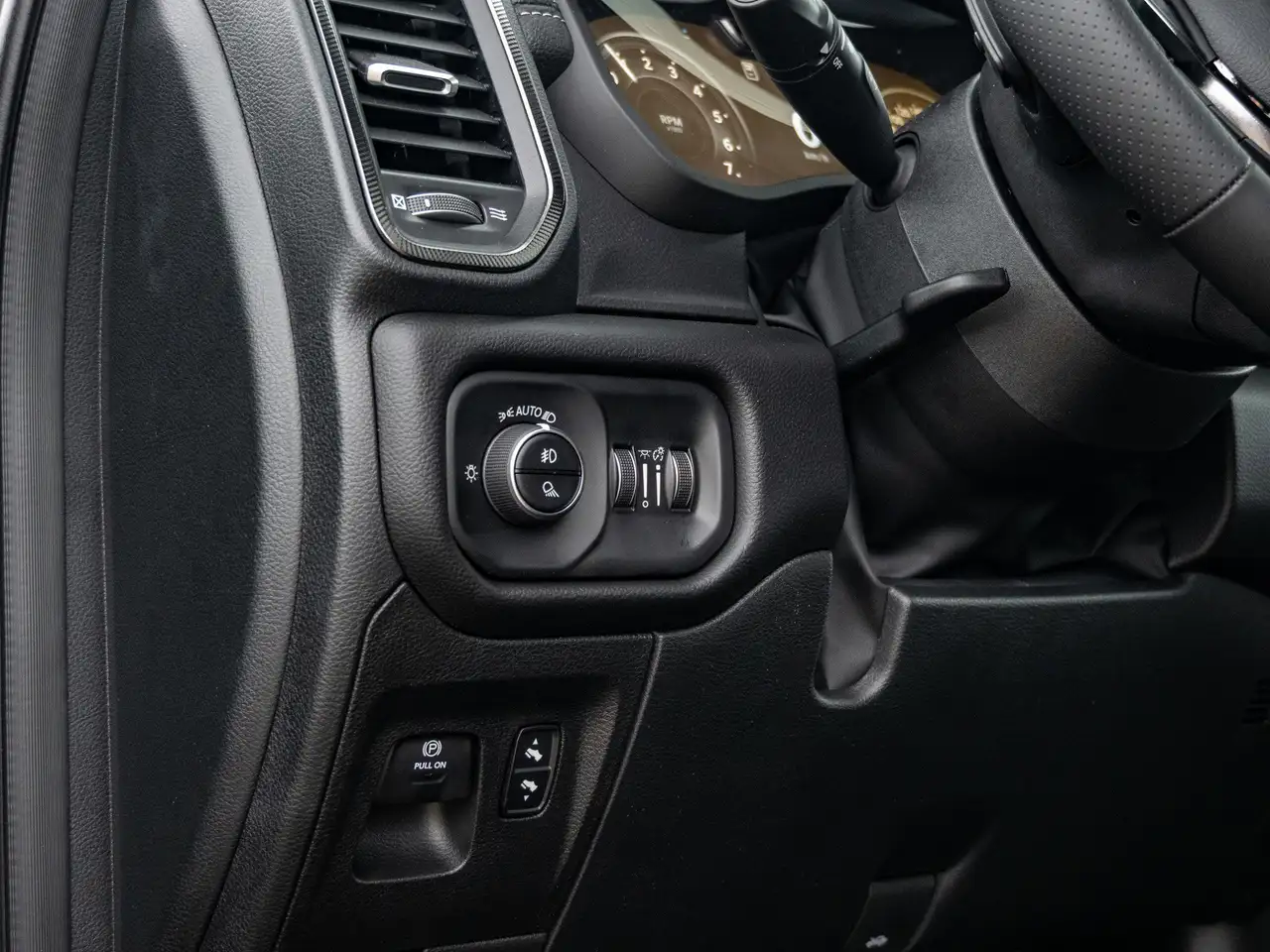 RAM 1500 fotografie RAM 1500