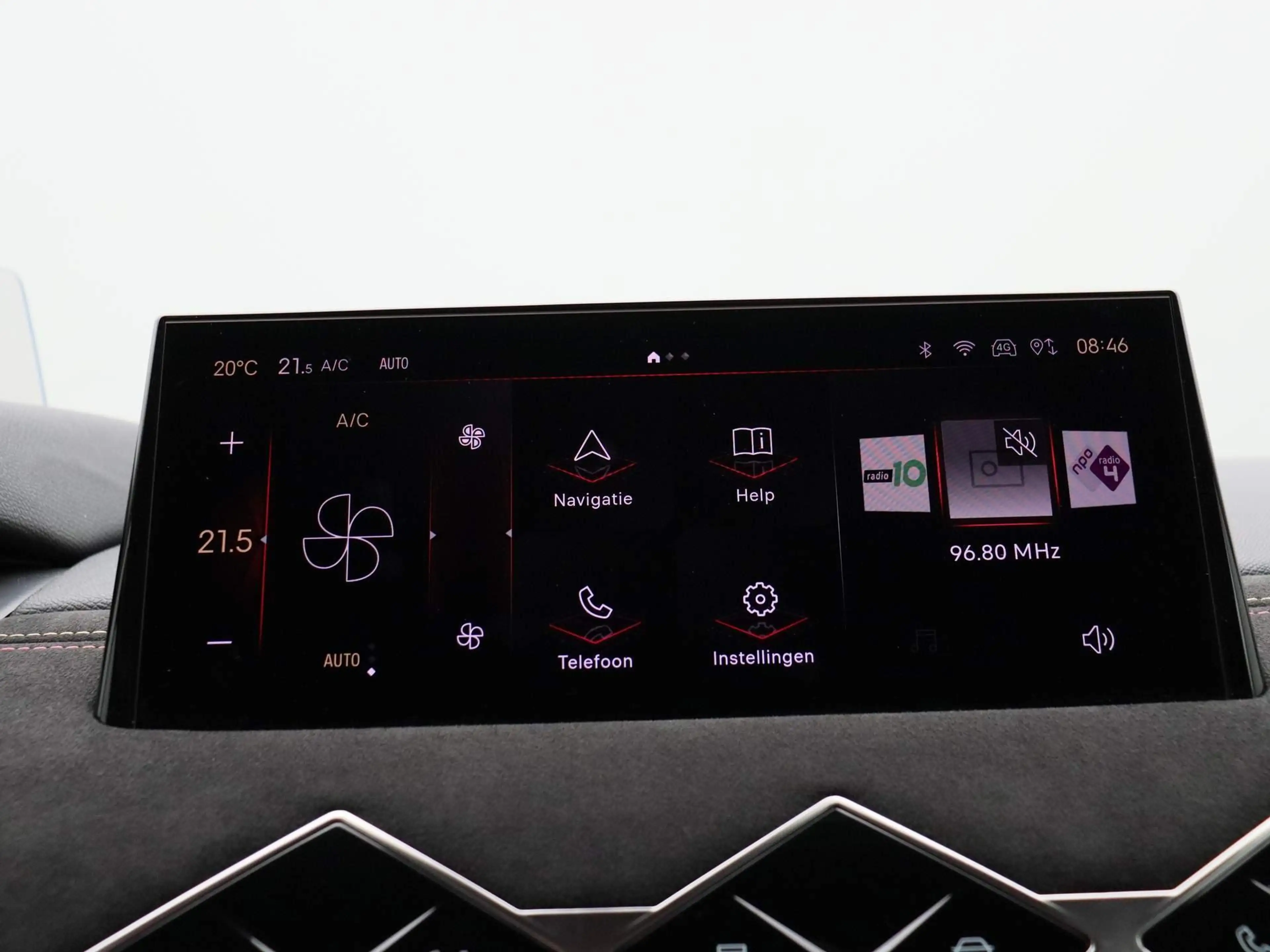 DS Automobiles DS 3 E-Tense Performance Line 54 kWh — photo 12