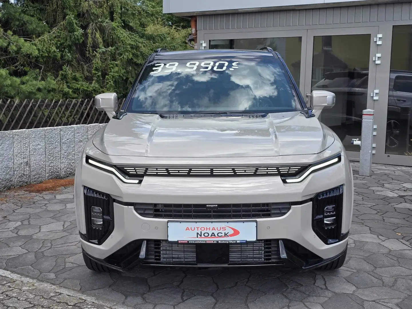 KGM Actyon Lux Beige - 1