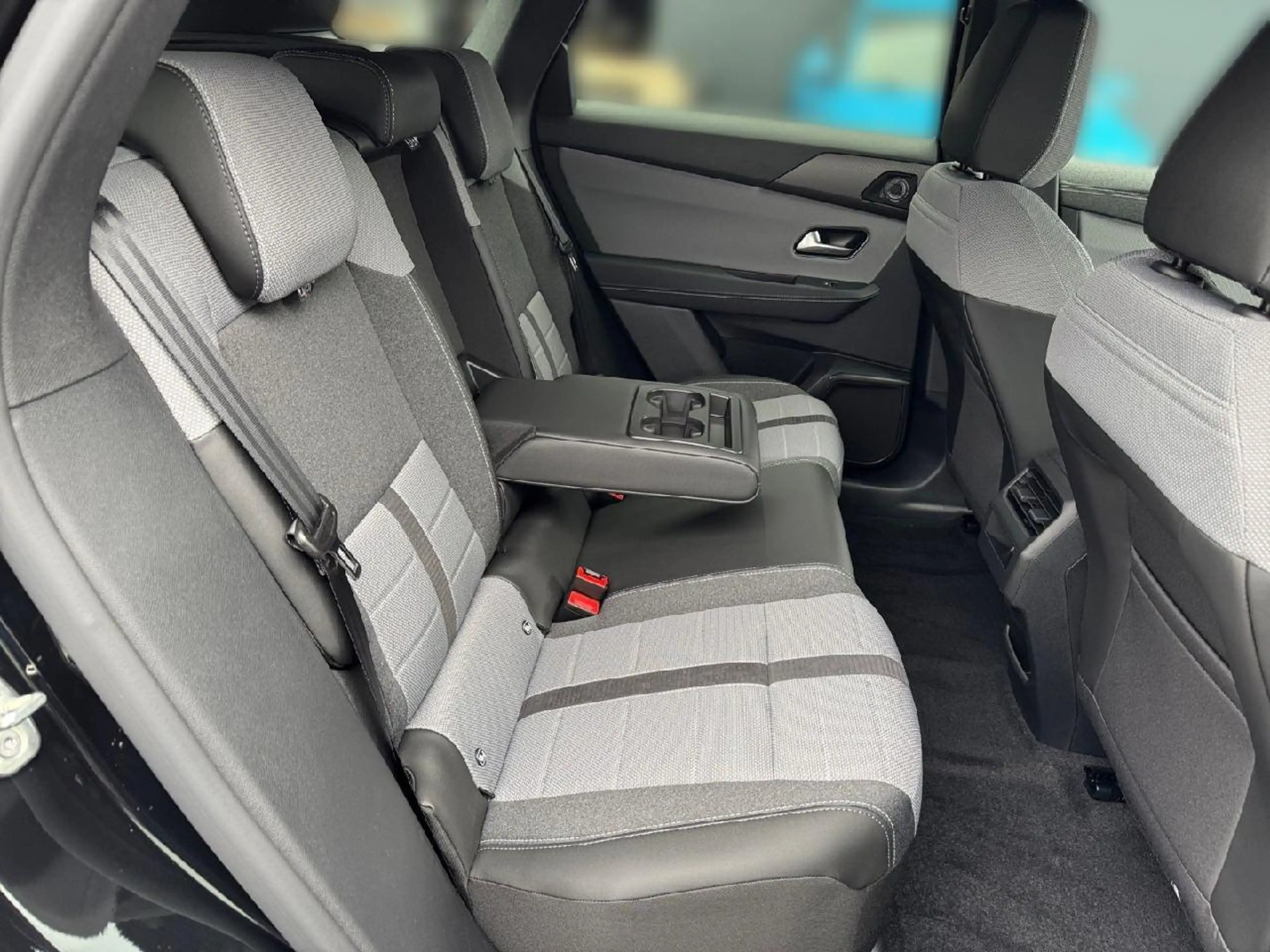 Opel Grandland 1.6 Plug-in-Hybrid 195PS Ultimate *AHK* — photo 13