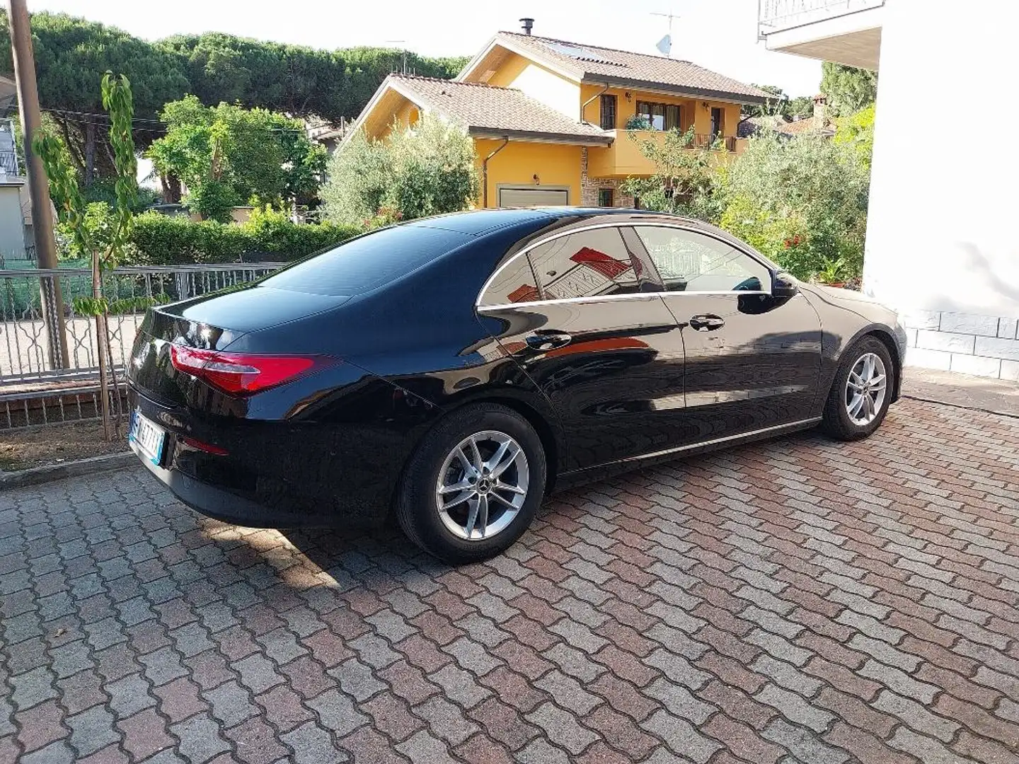 Mercedes-Benz CLA 180 CLA Coupe - C118 Coupe d Premium auto Nero - 1
