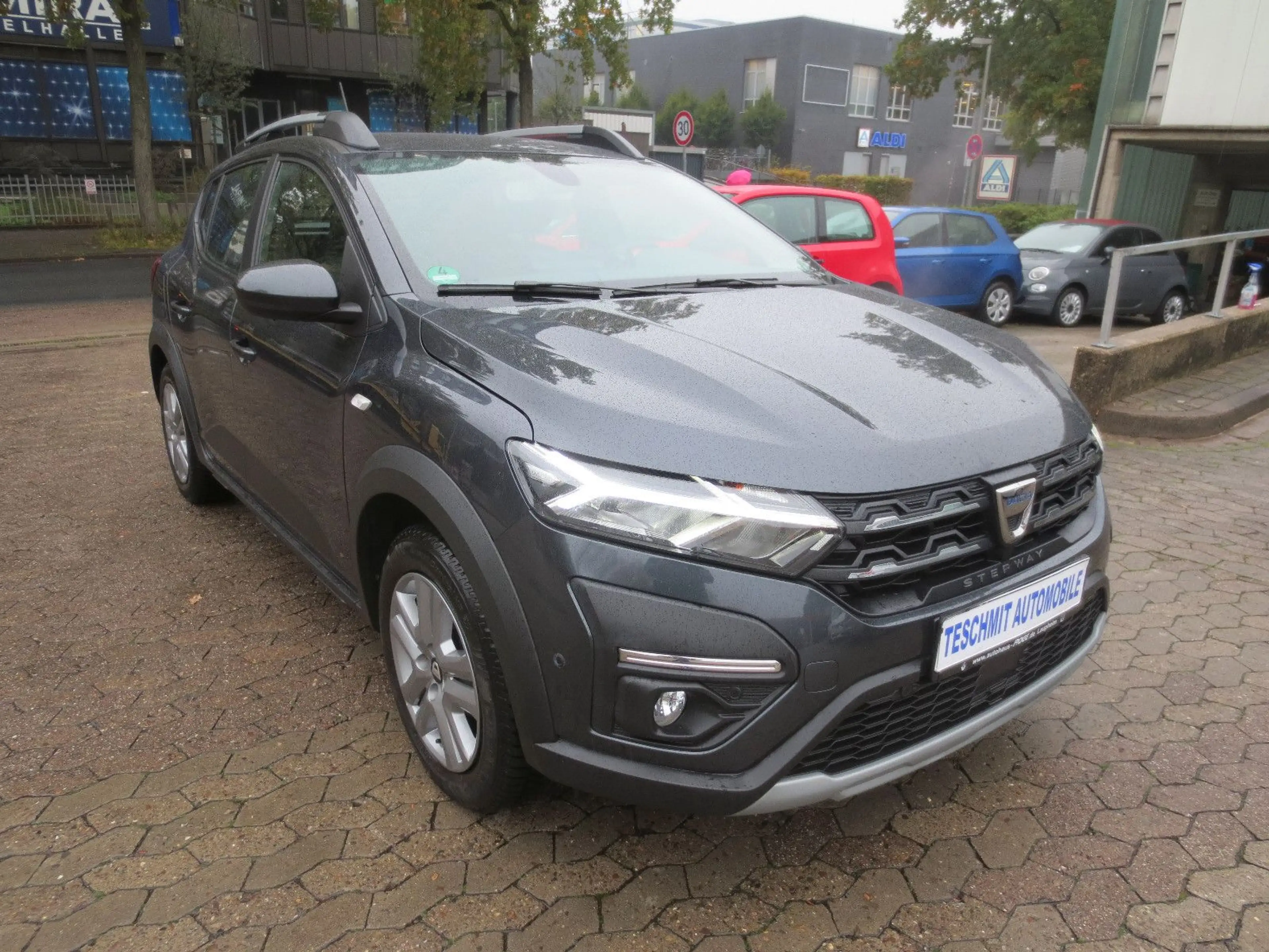 Dacia Sandero III Stepway Automatik/Kamera/Navi/LED — photo 8