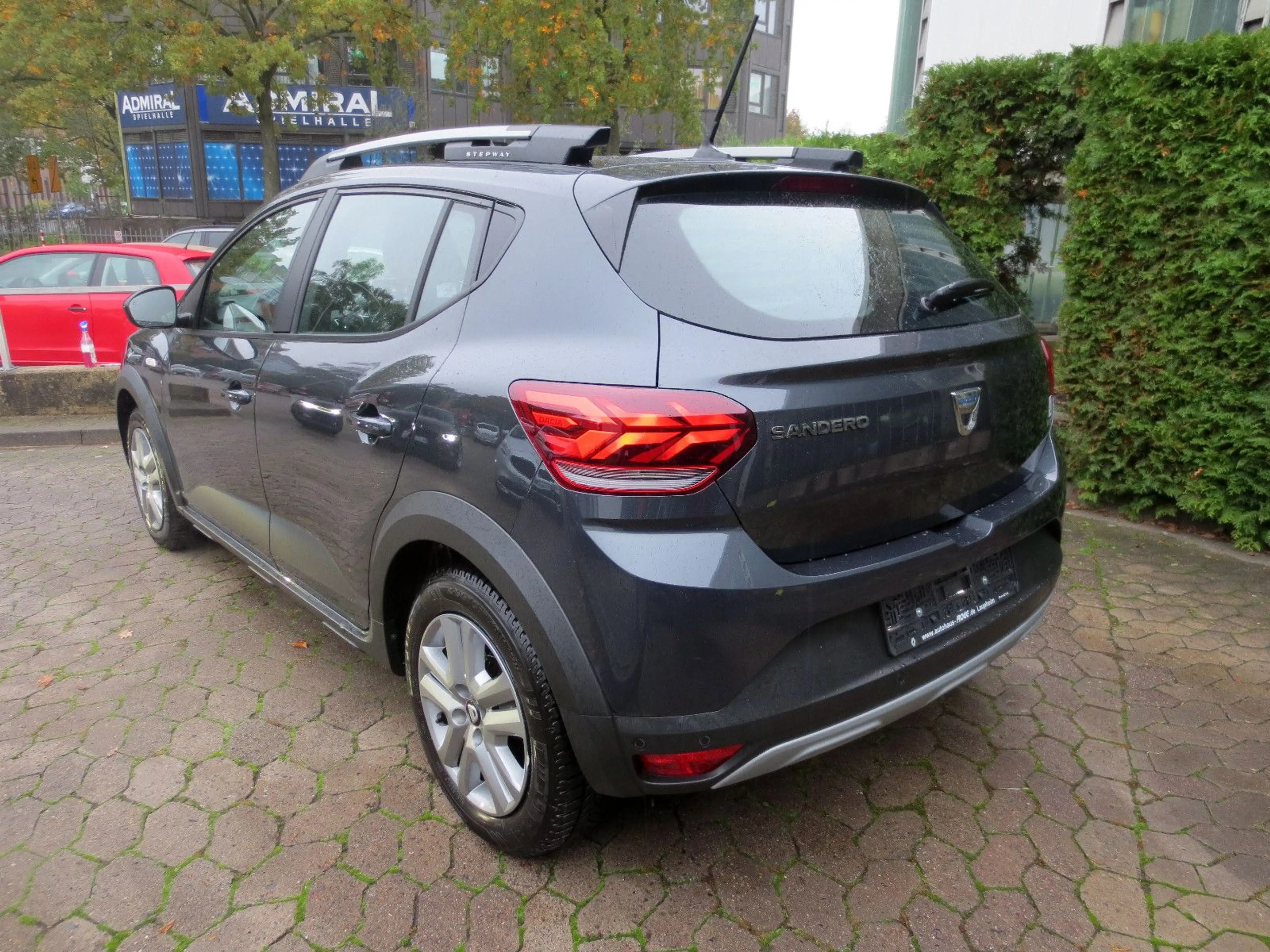 Dacia Sandero III Stepway Automatik/Kamera/Navi/LED — photo 4