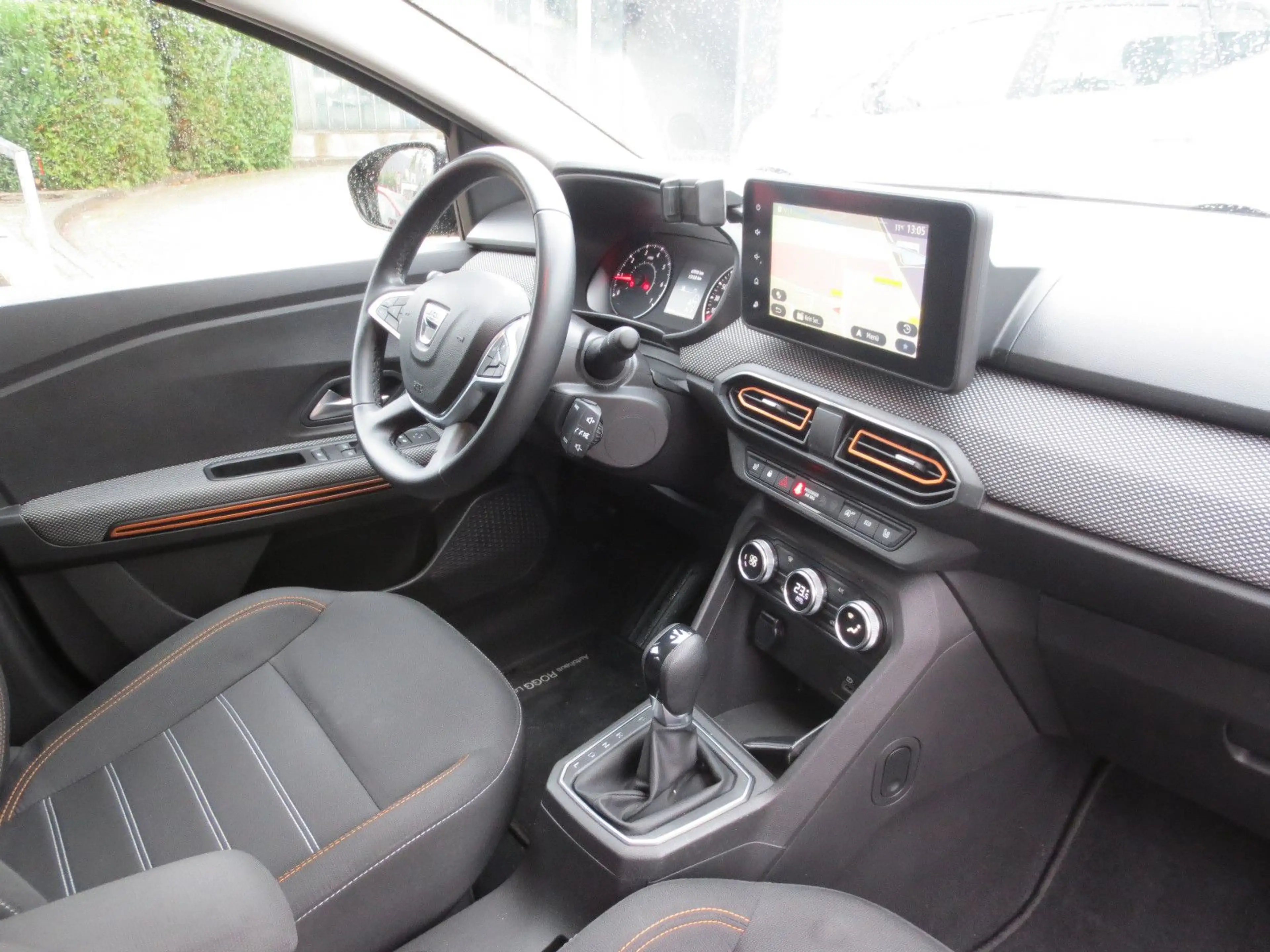 Dacia Sandero III Stepway Automatik/Kamera/Navi/LED — photo 5