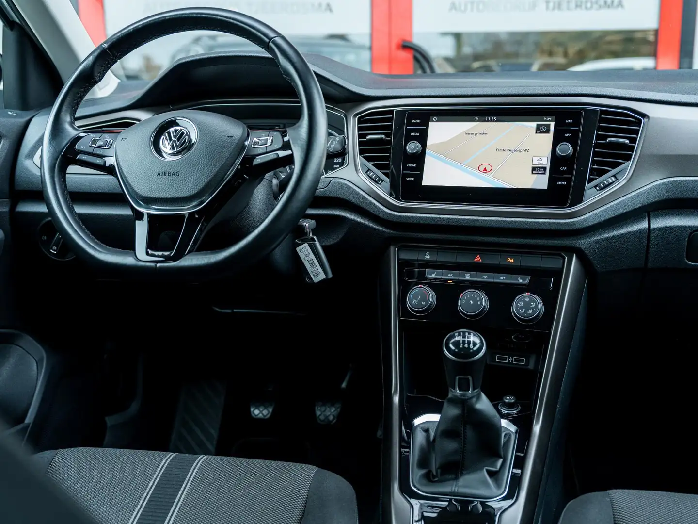 Volkswagen T-Roc 1.0 TSI UNITED | Navigatie | Stoelverwarming | Aic Blanc - 2