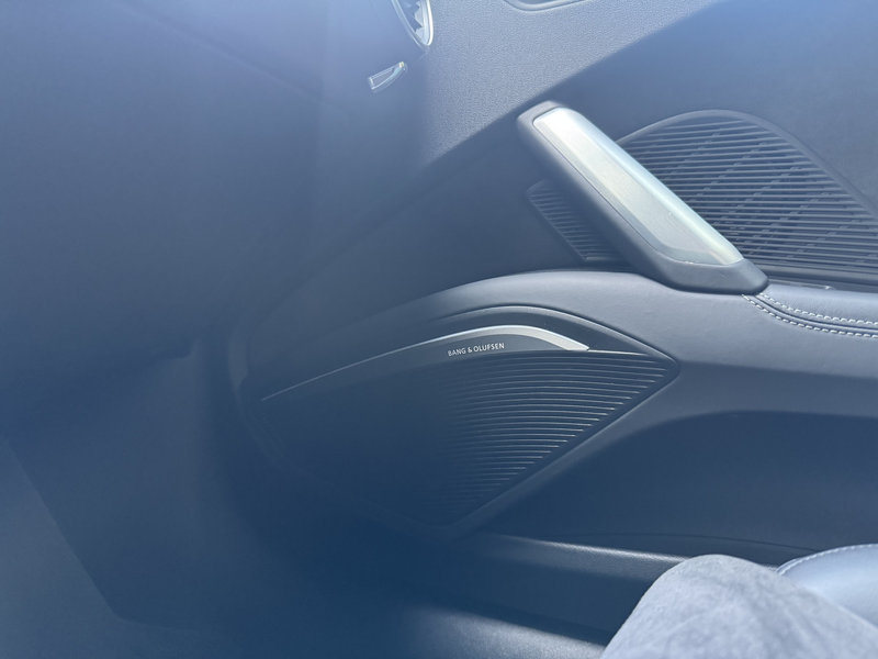 Audi TT 2.0 TFSI, B&O — photo 13