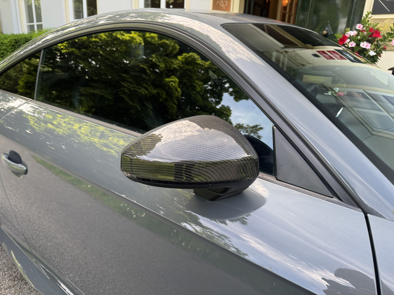 Audi TT 2.0 TFSI, B&O — photo 12