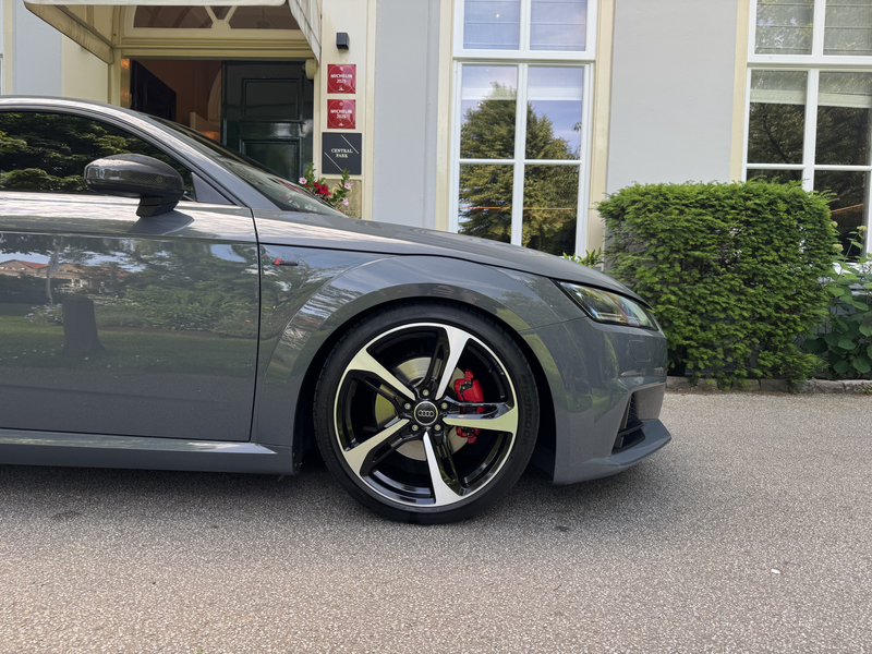 Audi TT 2.0 TFSI, B&O — photo 4