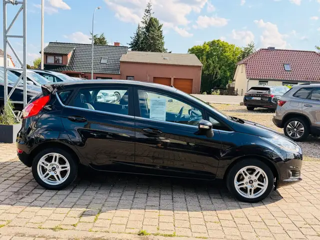 Ford Fiesta view 7