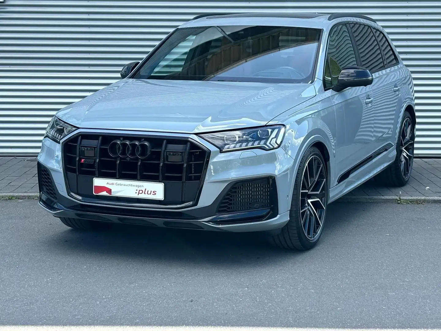 Audi SQ7 +EXCLUSIV+7 SITZER+ALLRADLENKUNG+AHK+HUD+ Gris - 2