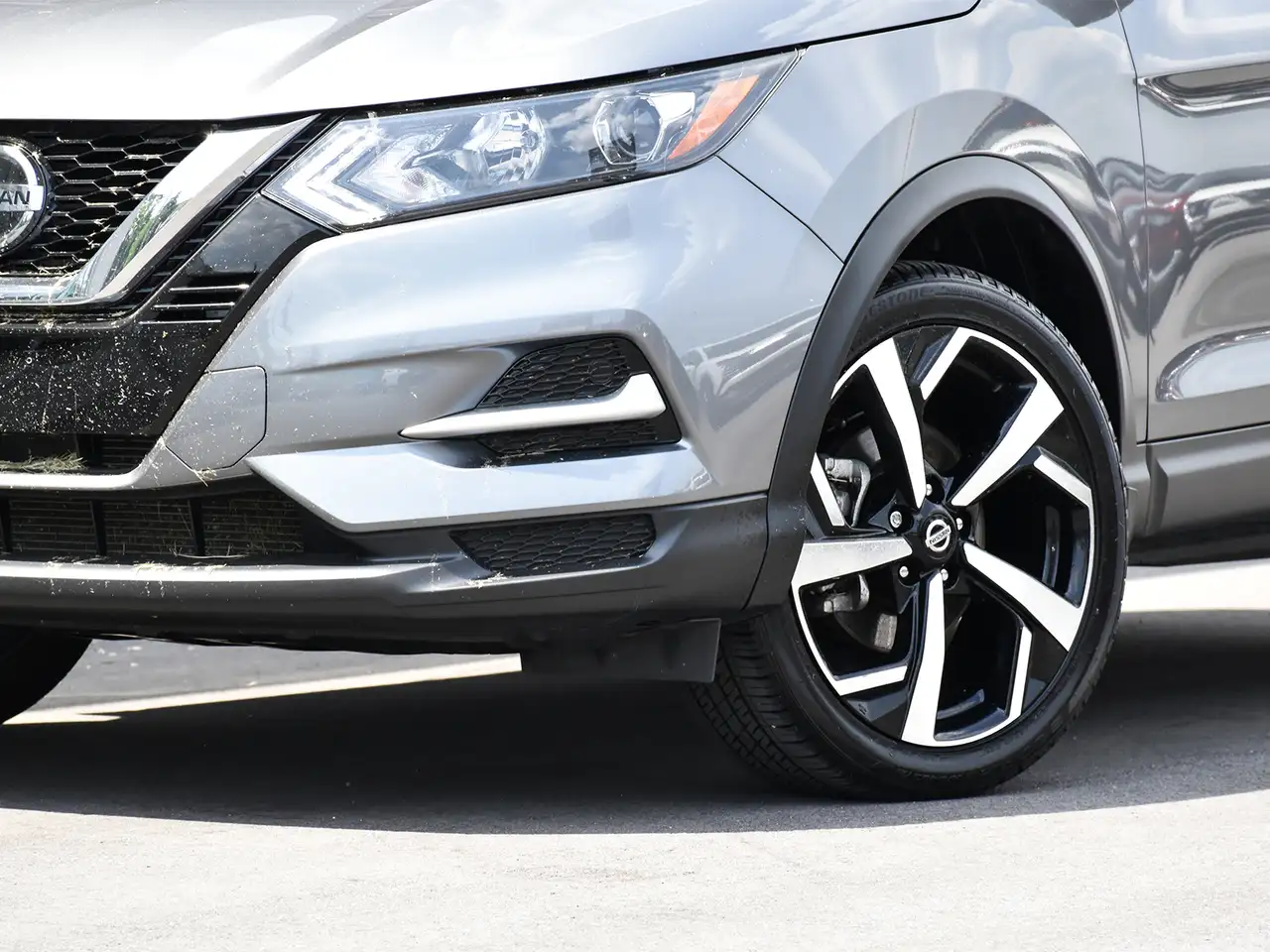 Nissan Qashqai снимка Nissan Qashqai