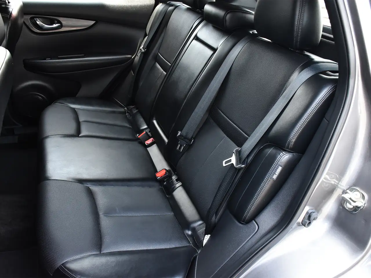 Nissan Qashqai снимка Nissan Qashqai
