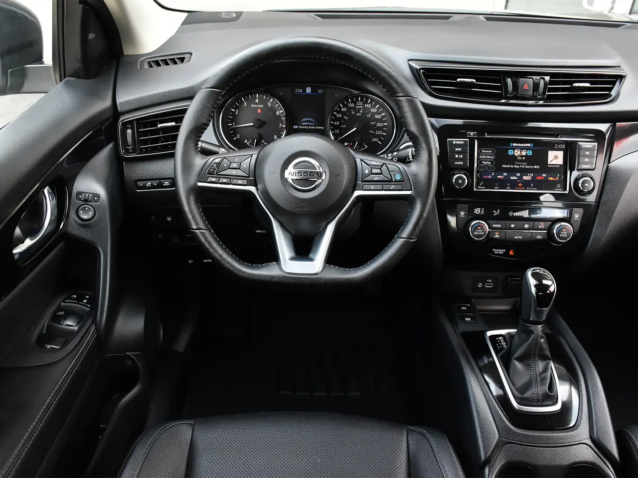 Nissan Qashqai снимка Nissan Qashqai