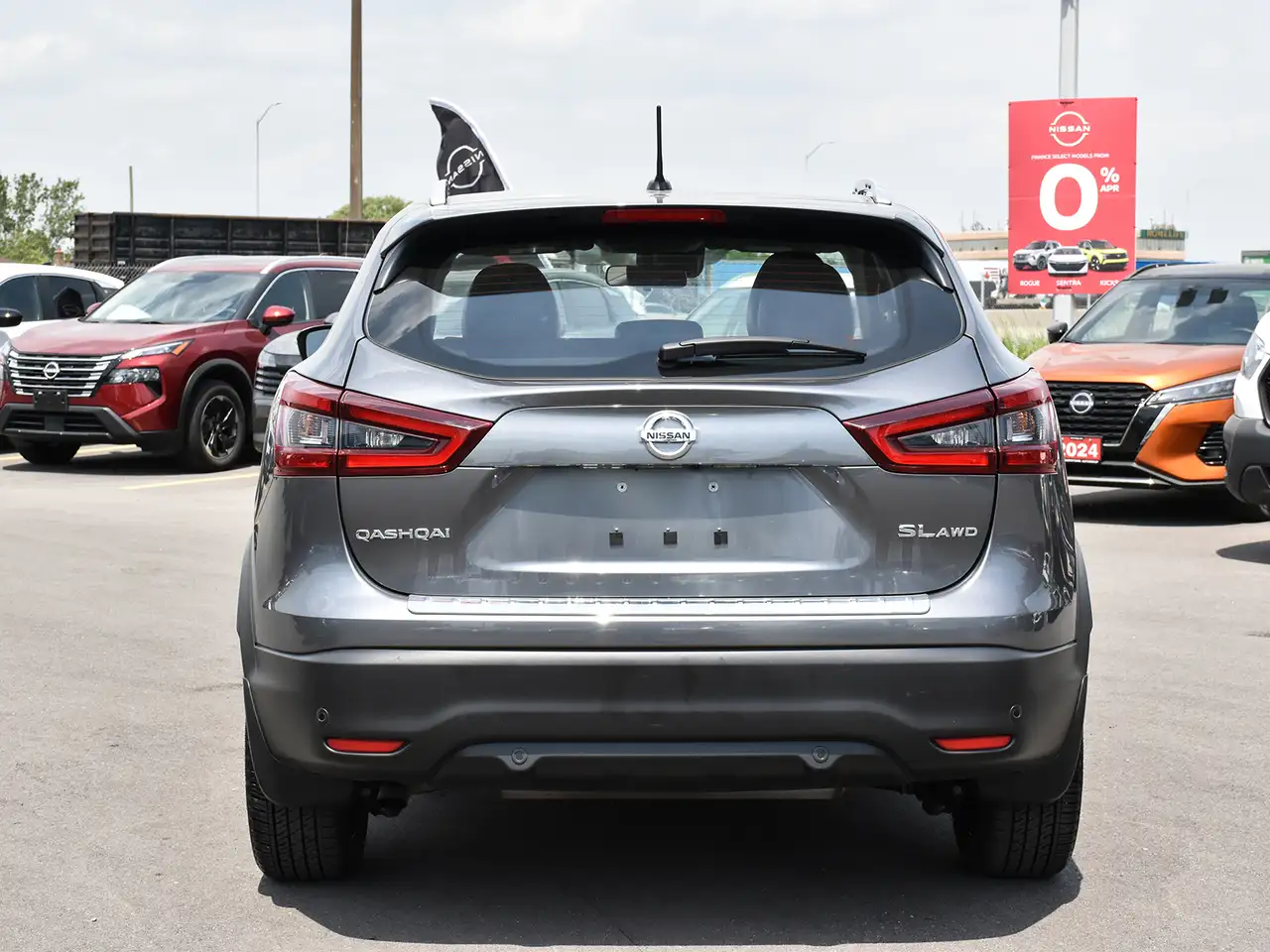 Nissan Qashqai снимка Nissan Qashqai