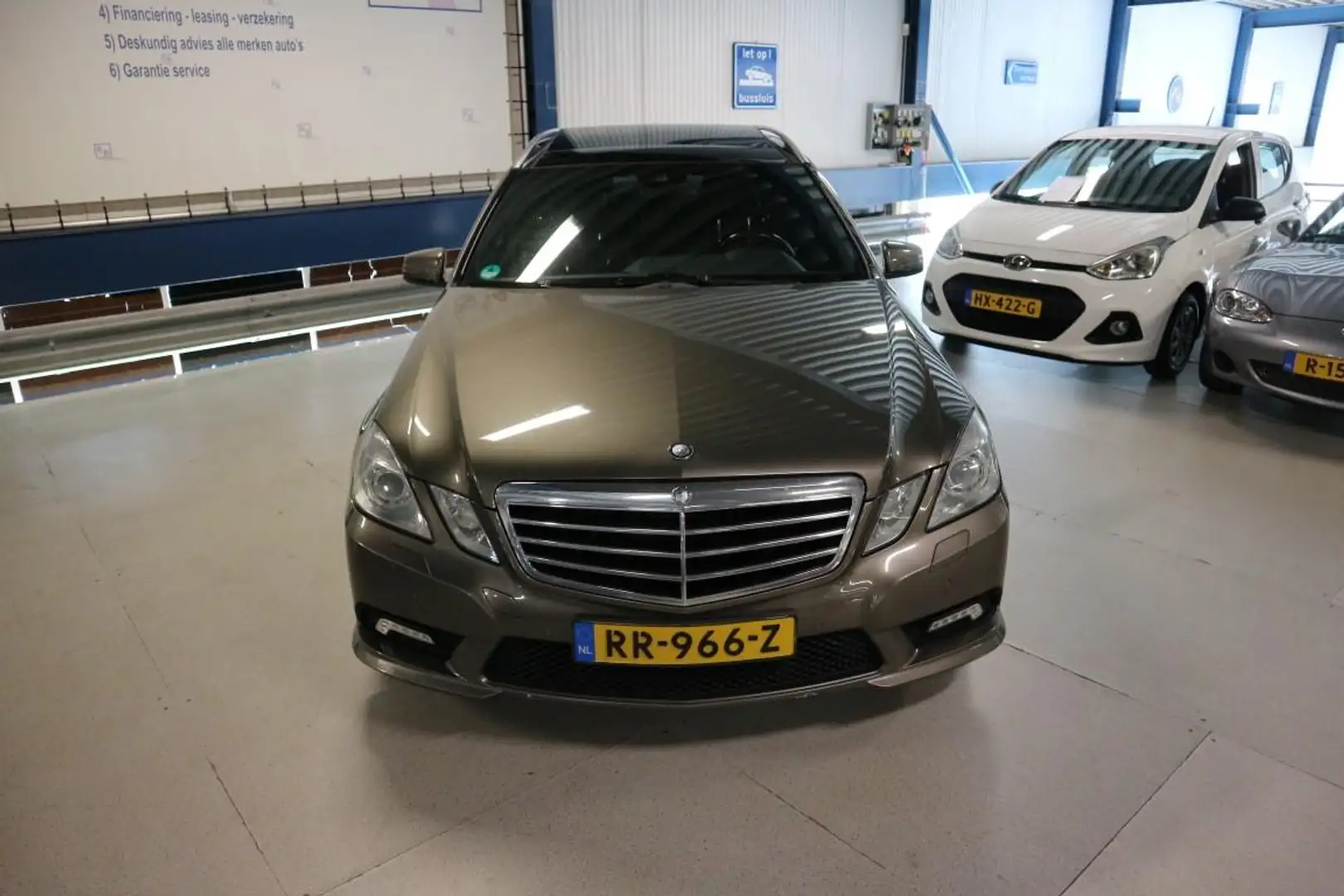 Mercedes-Benz E 350 Estate CDI Avantgarde / TOP CONDITIE ! Grau - 2
