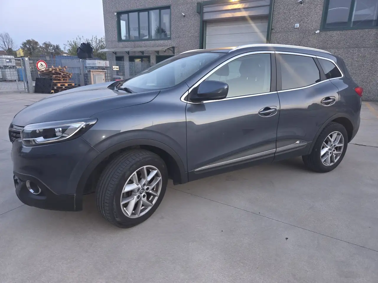 Renault Kadjar 1.5 dci energy Hypnotic 110cv — photo 1 of 14