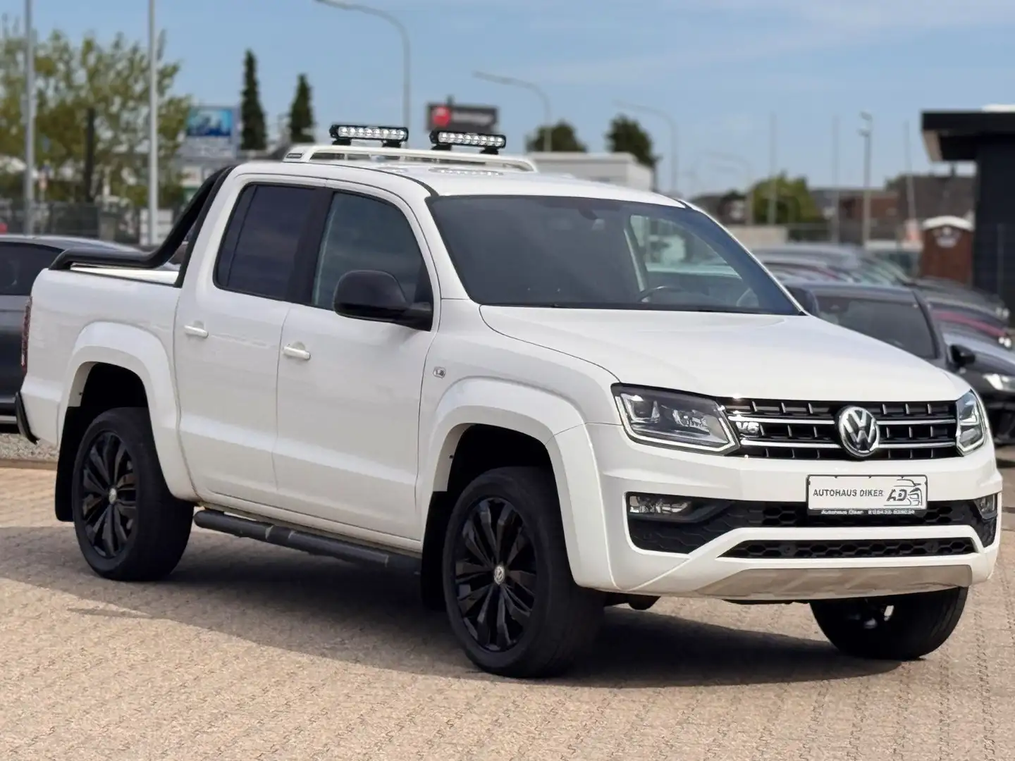 Volkswagen Amarok 3.0 TDI Highline DoubleCab 4Motion Белый - 2