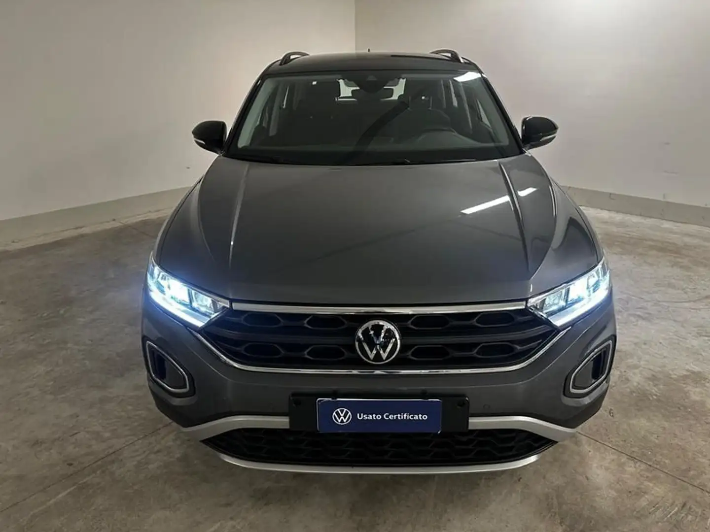 Volkswagen T-Roc 1.5 TSI ACT DSG Life Grigio - 2