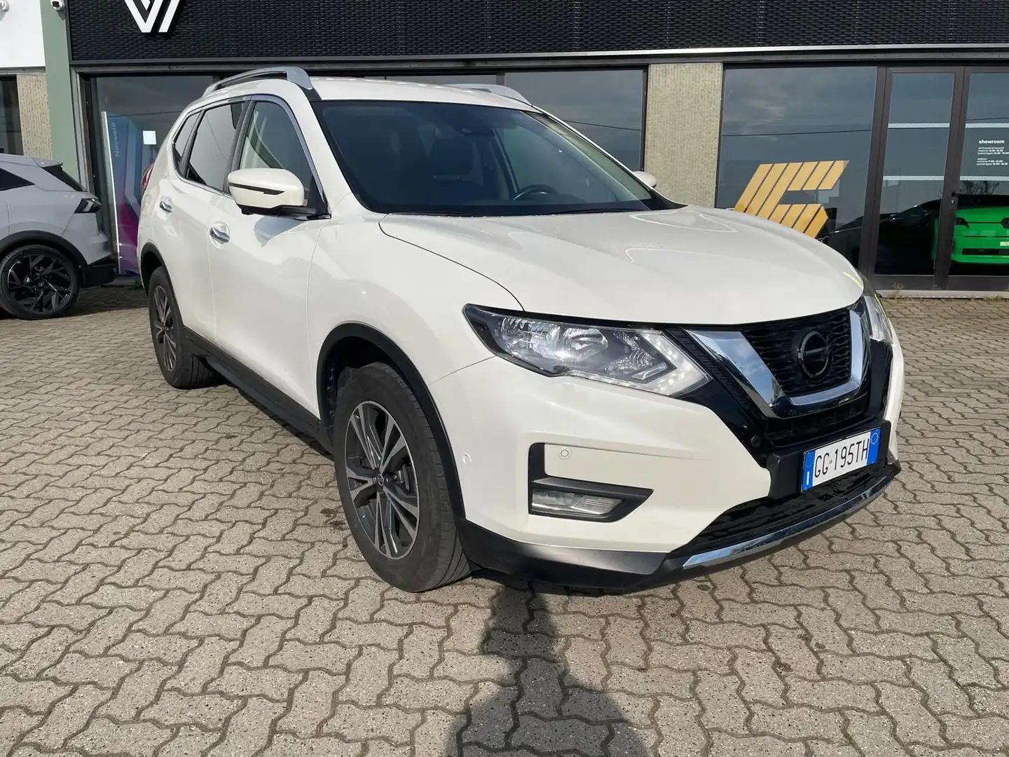 Nissan X-Trail dCi 150 4WD X-Tronic N-Connecta Bianco - 2