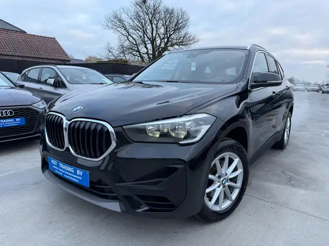 BMW X1 1.5i AUTOMAAT NAVI ZWART LEDER LED BLUETOOTH PDC