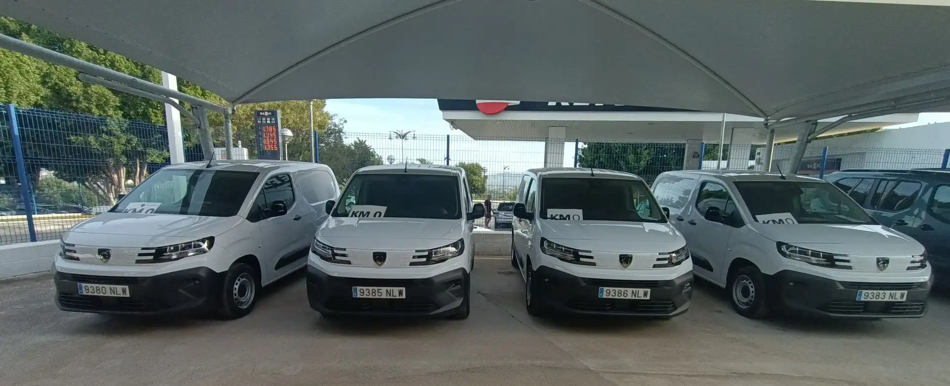 Peugeot Partner Furgón 1.5 Diesel M 100 - 2
