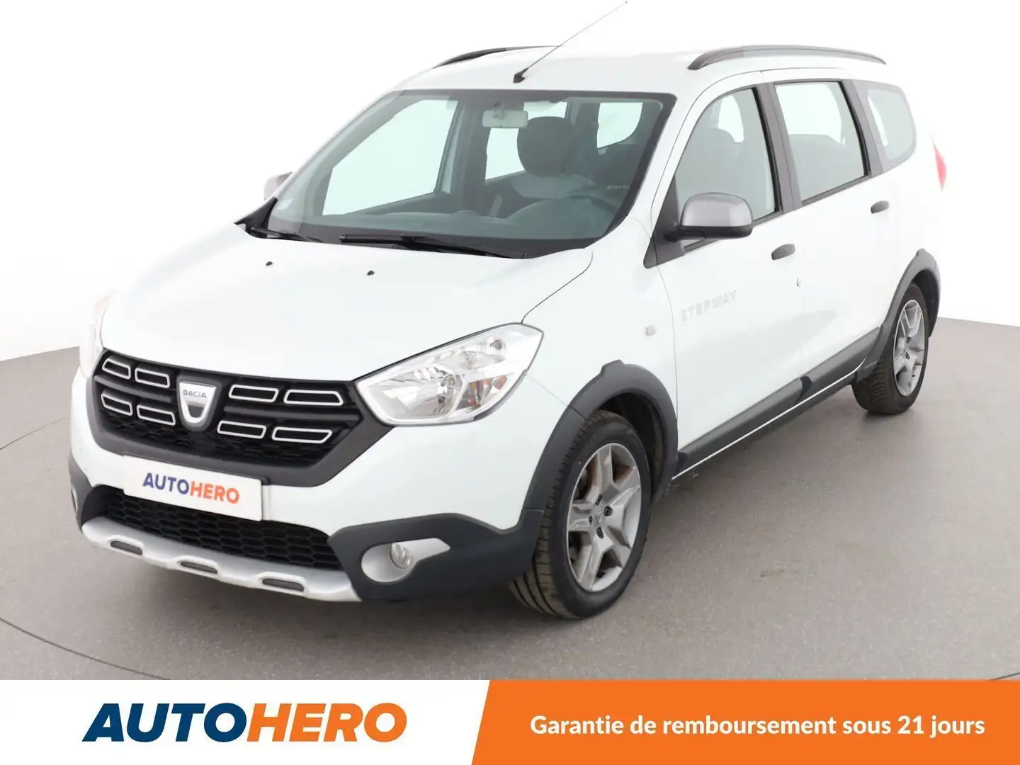Dacia Lodgy Stepway 1.2 TCe Blanc - 1