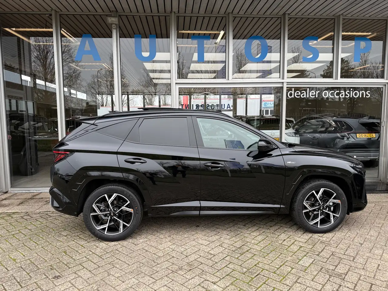 Hyundai TUCSON 1.6 T-GDI HEV N Line Sky 215PK / PANO, 360 CAMER, 3
