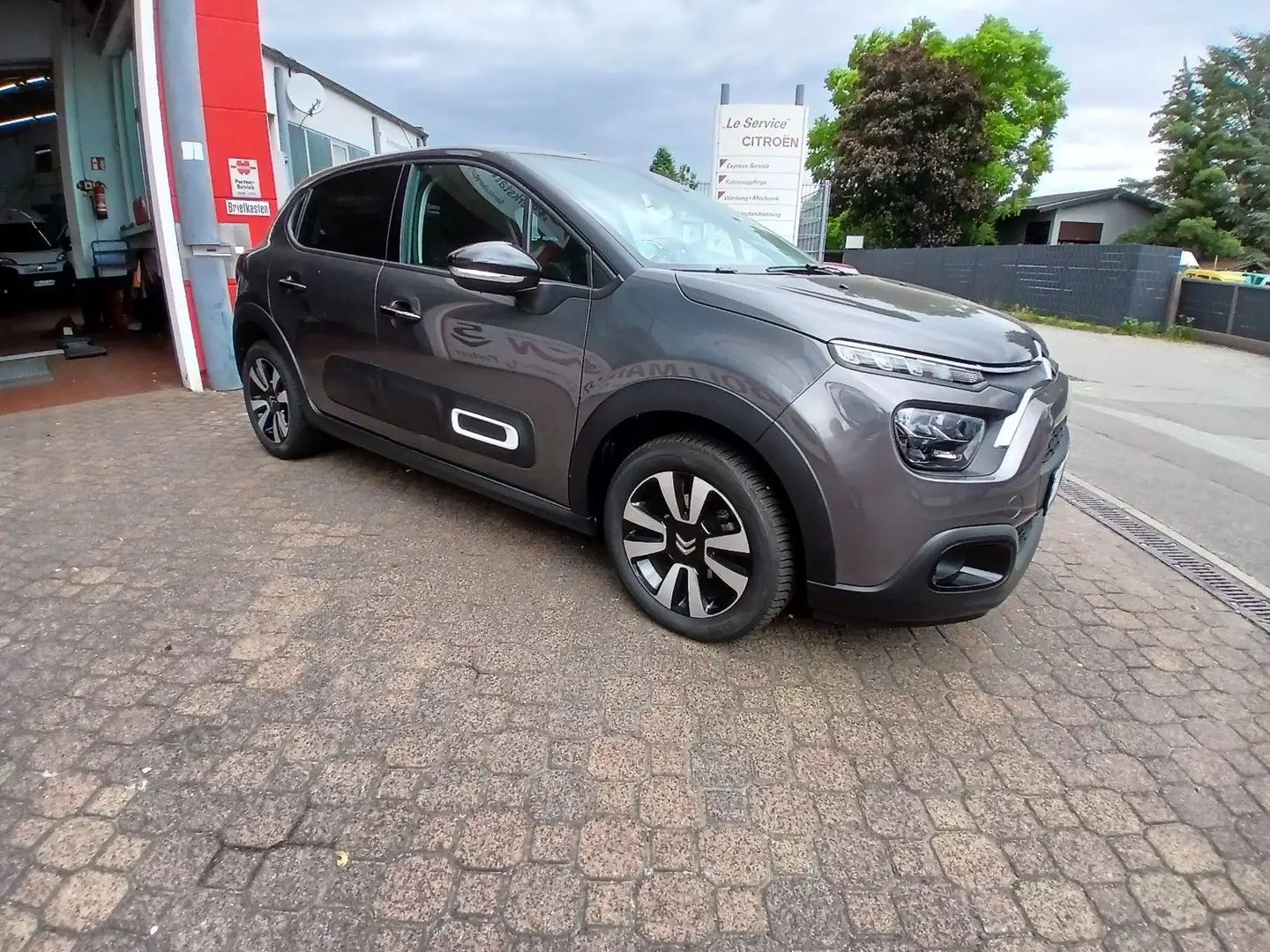 Citroen C3 Max AUTOMATIK,Navi,Garantie 09/2027,Kamera Grau - 2