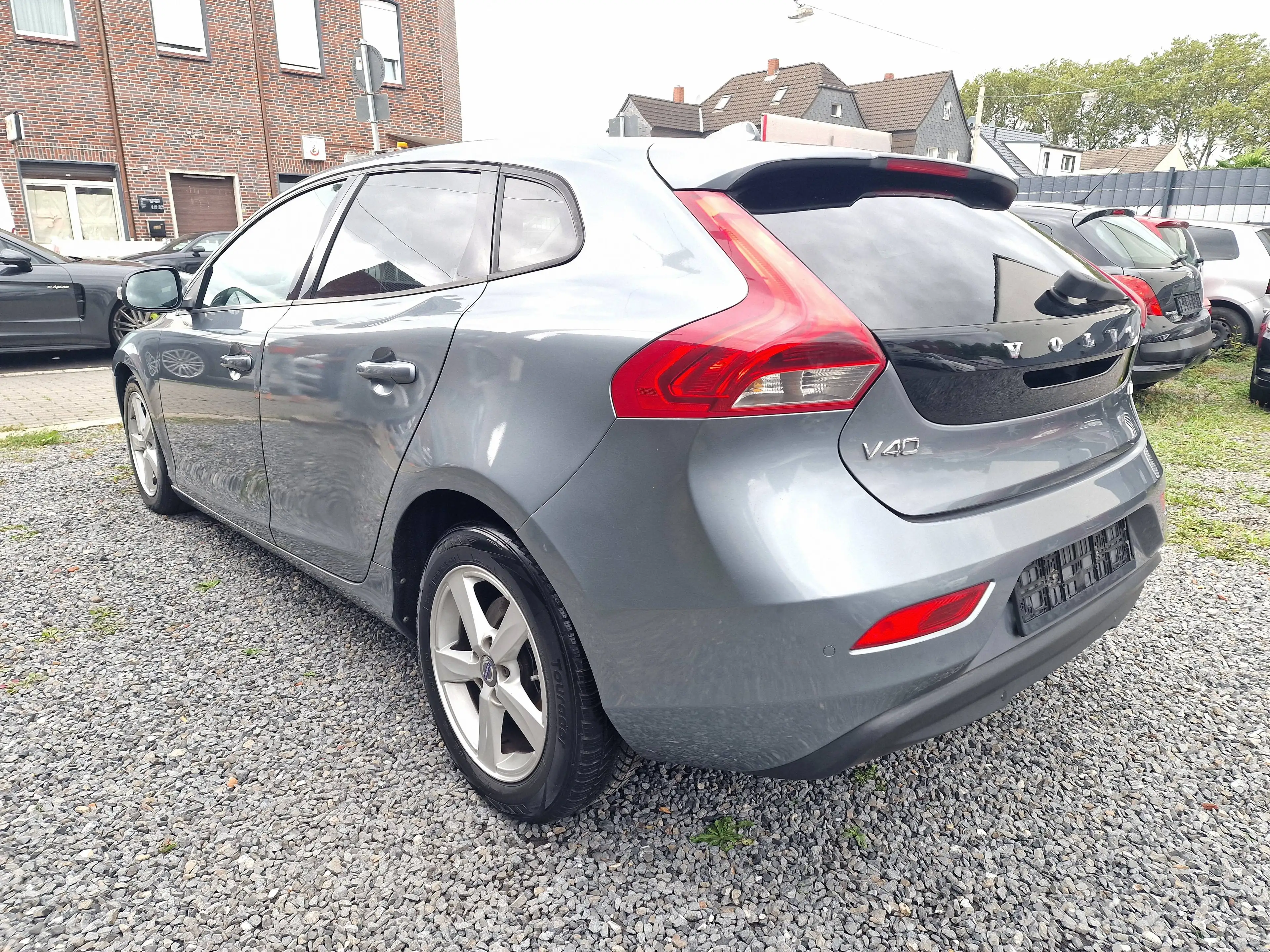 Volvo V40 You! / 1.6 D / DIGITAL / XENON / ALU / AUTOMATIK — photo 7