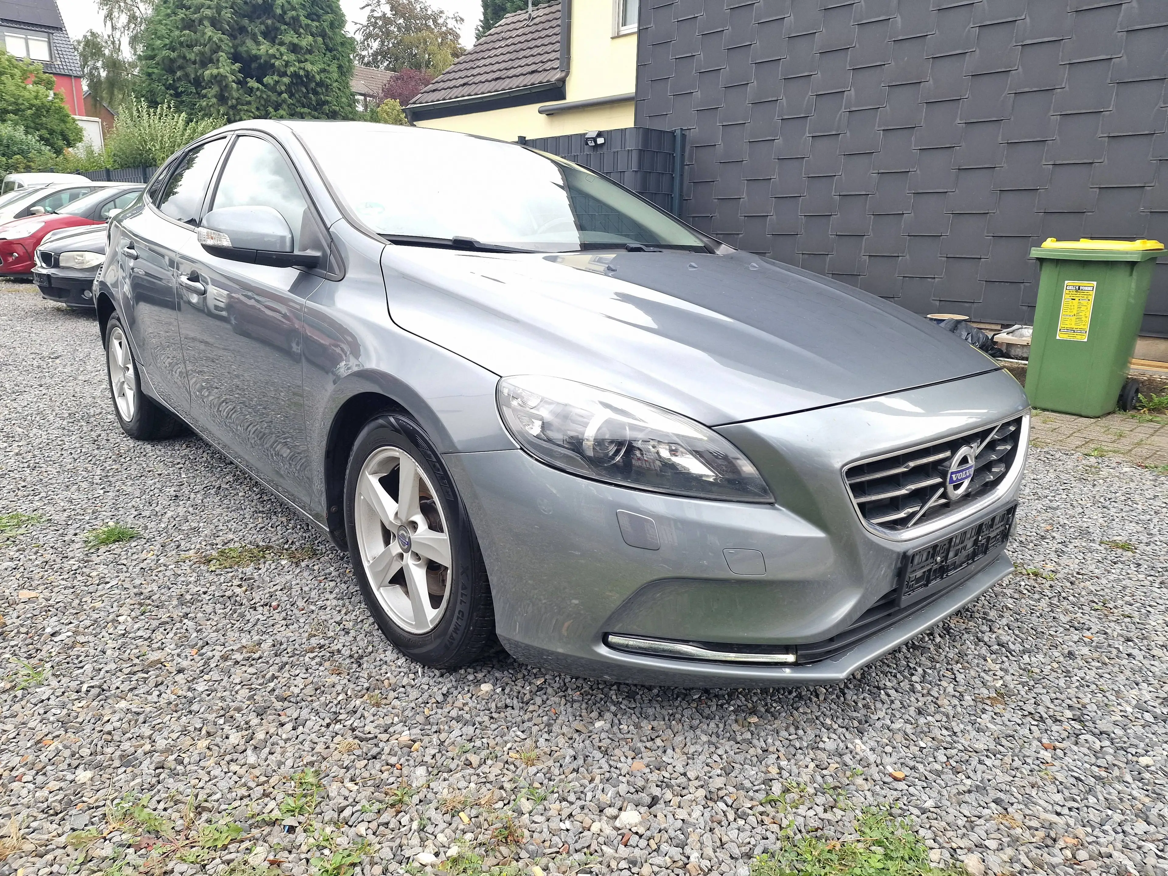 Volvo V40 You! / 1.6 D / DIGITAL / XENON / ALU / AUTOMATIK — photo 10