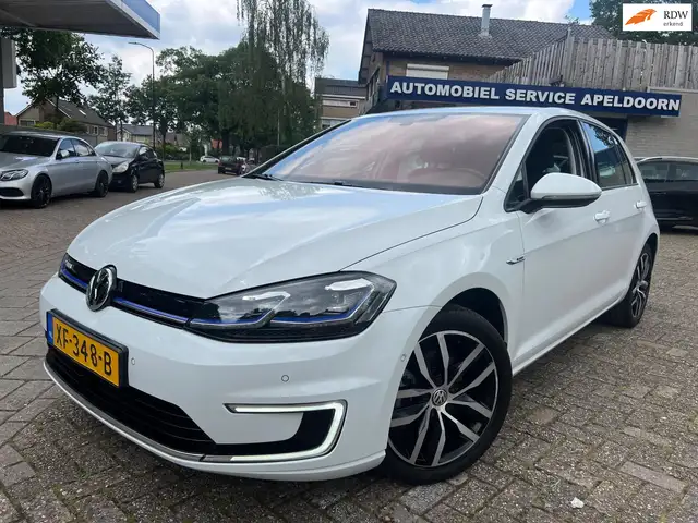 Volkswagen e-Golf E-Golf AUTOMAAT *VIRTUAL COCKP.*ACC**CLIMA*NAVI*P.