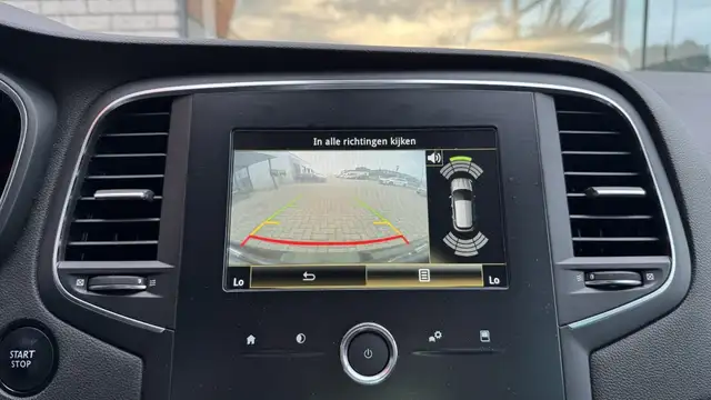 Renault Megane view 18