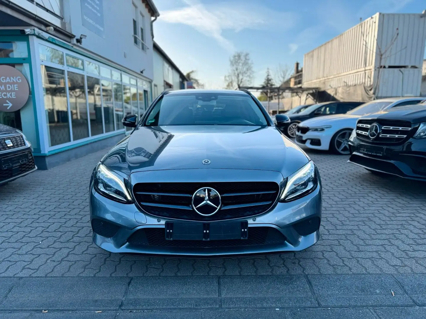 Mercedes-Benz C 300 d Night Edition 4Matic*AMG LINE*LED*BURMEST Grau - 2