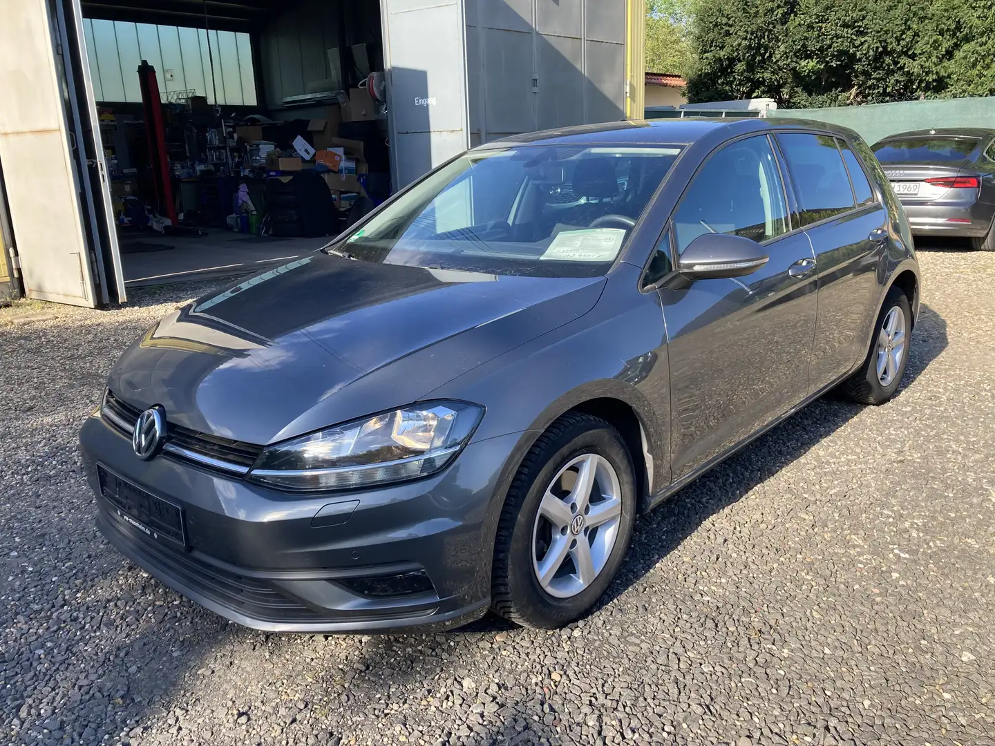 Volkswagen Golf Trendline BMT/VII Lim. (BQ1/BE2) Navi PDC Sitzh. Grau - 1