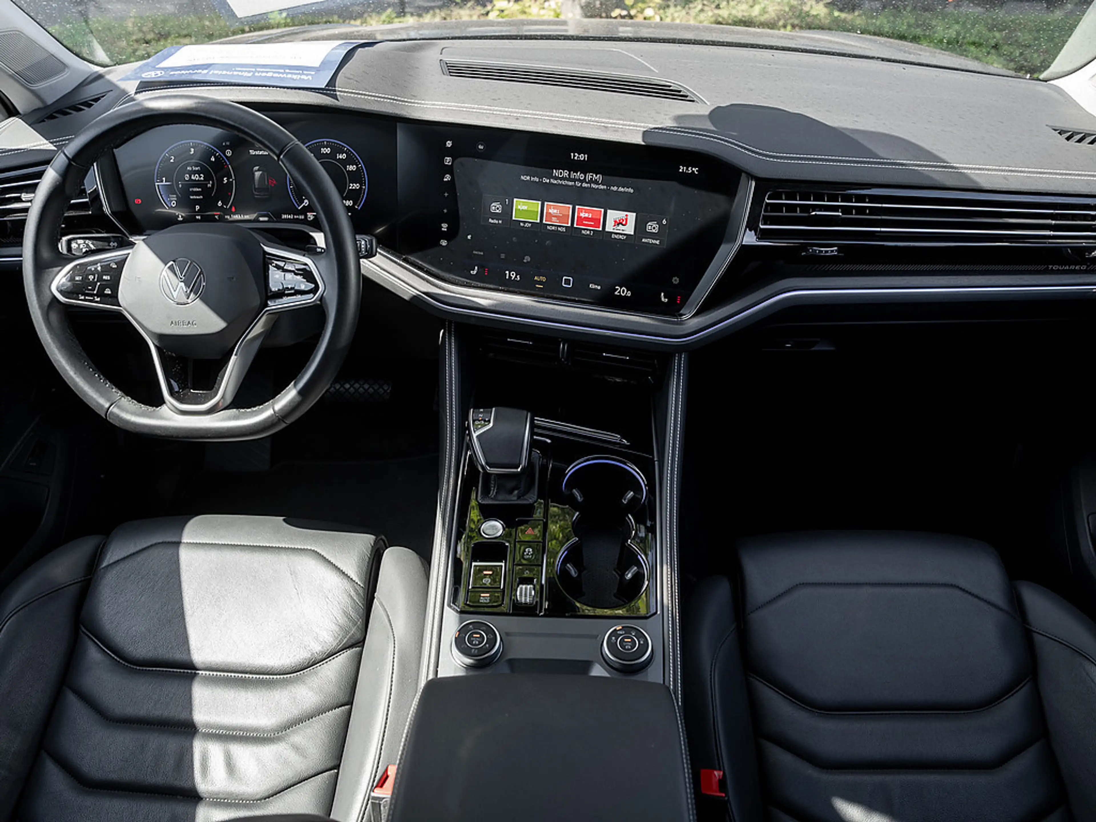 Volkswagen Touareg 3.0 TDI Elegance 4M STHZG IQ DRIVE — photo 7