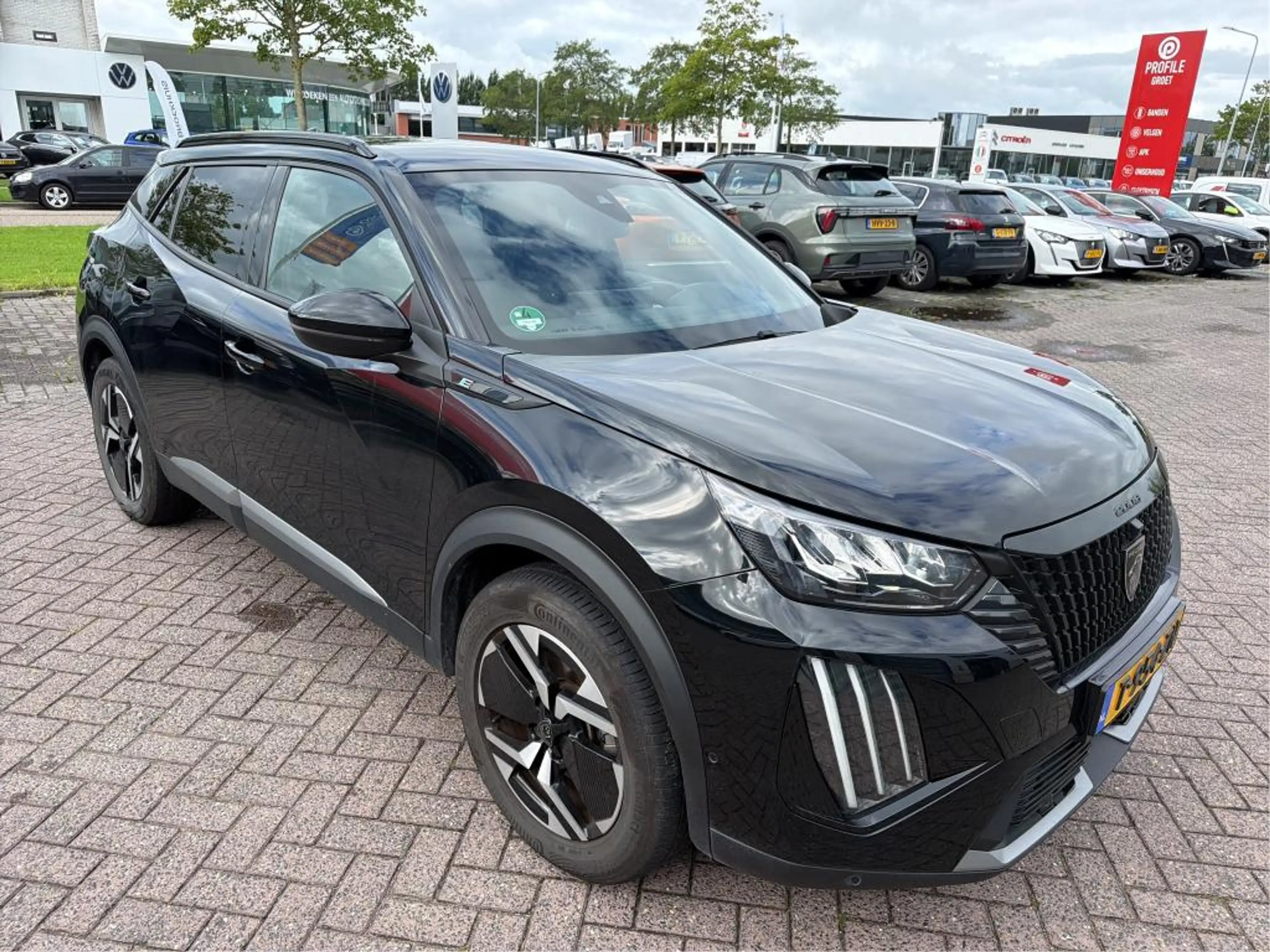 Peugeot e-2008 EV Allure 54 kWh | Fase 3 laden | SOH 95,75% | Nie — photo 2