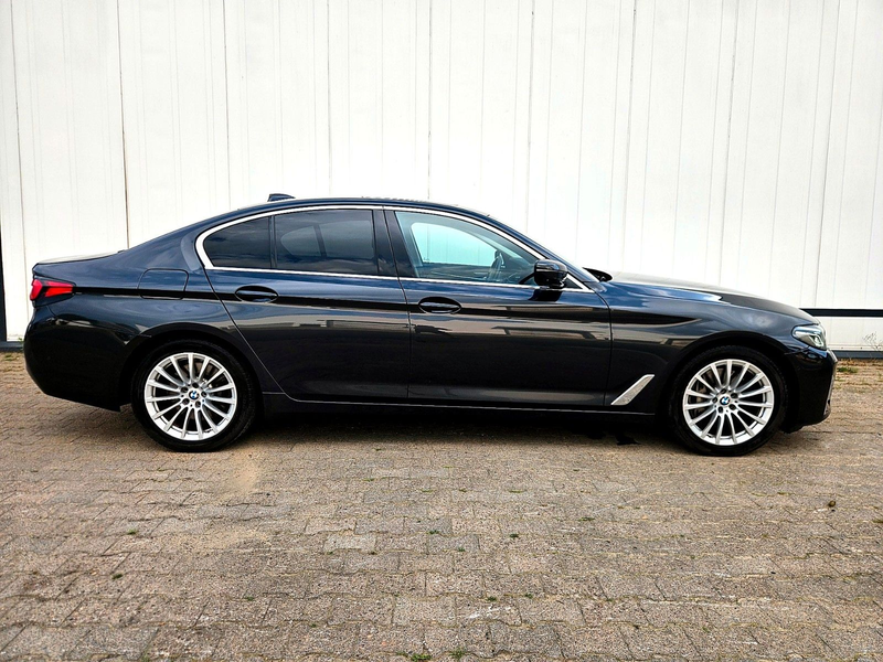 BMW 540 d xDr LUXURY LINE*HUD*GLASDACH*LASER*360°KAM — photo 4