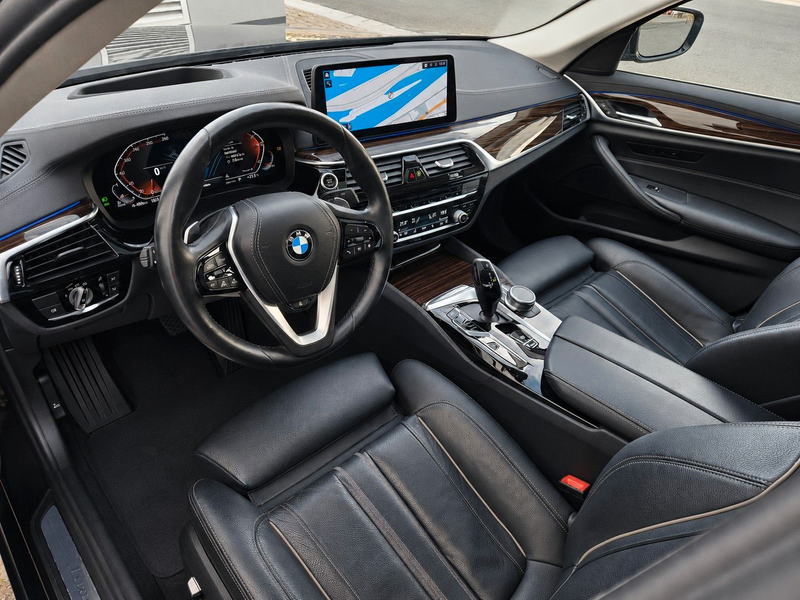 BMW 540 d xDr LUXURY LINE*HUD*GLASDACH*LASER*360°KAM — photo 7