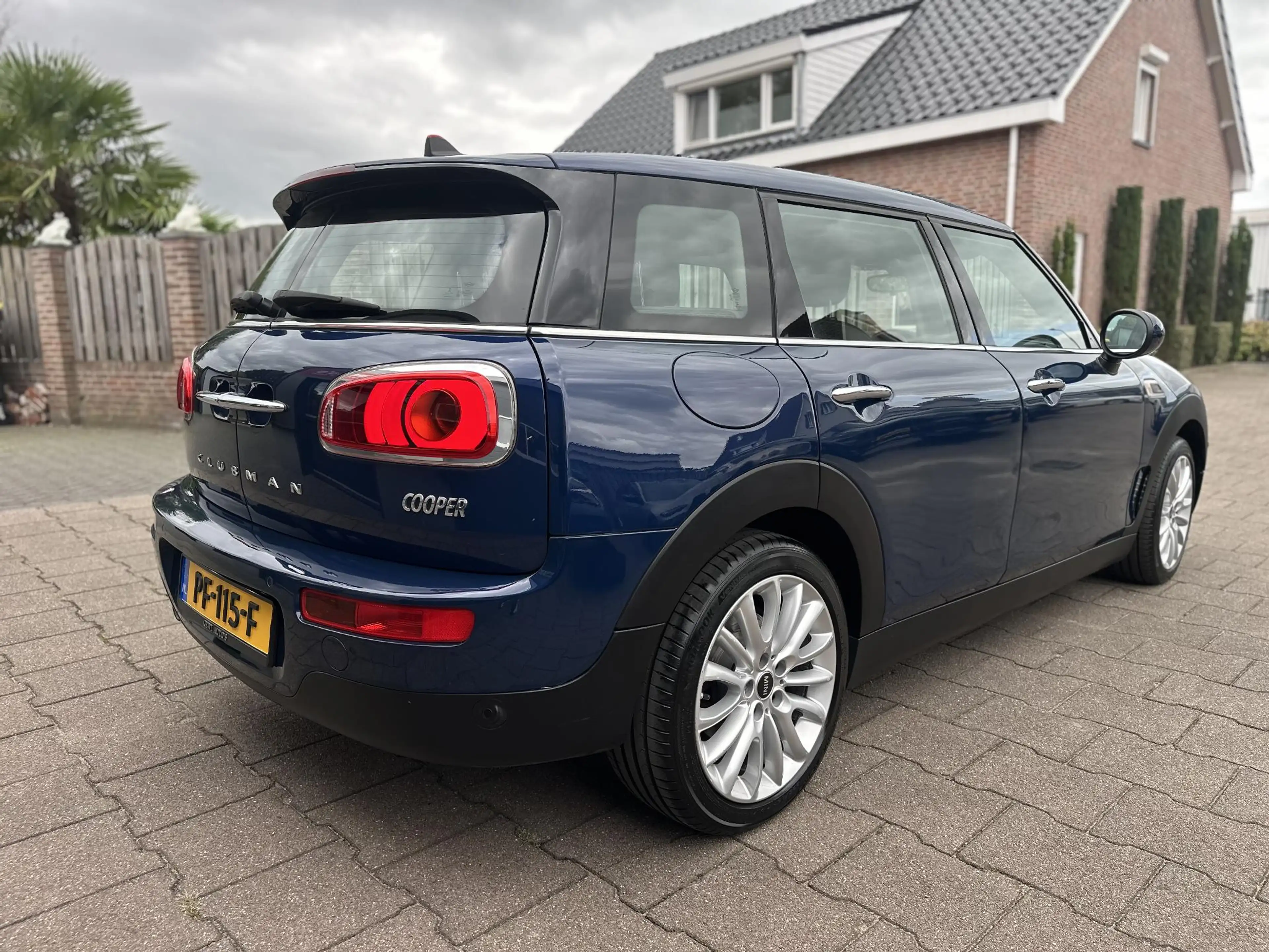 MINI Cooper Clubman 1.5 Pepper Serious Business — photo 15
