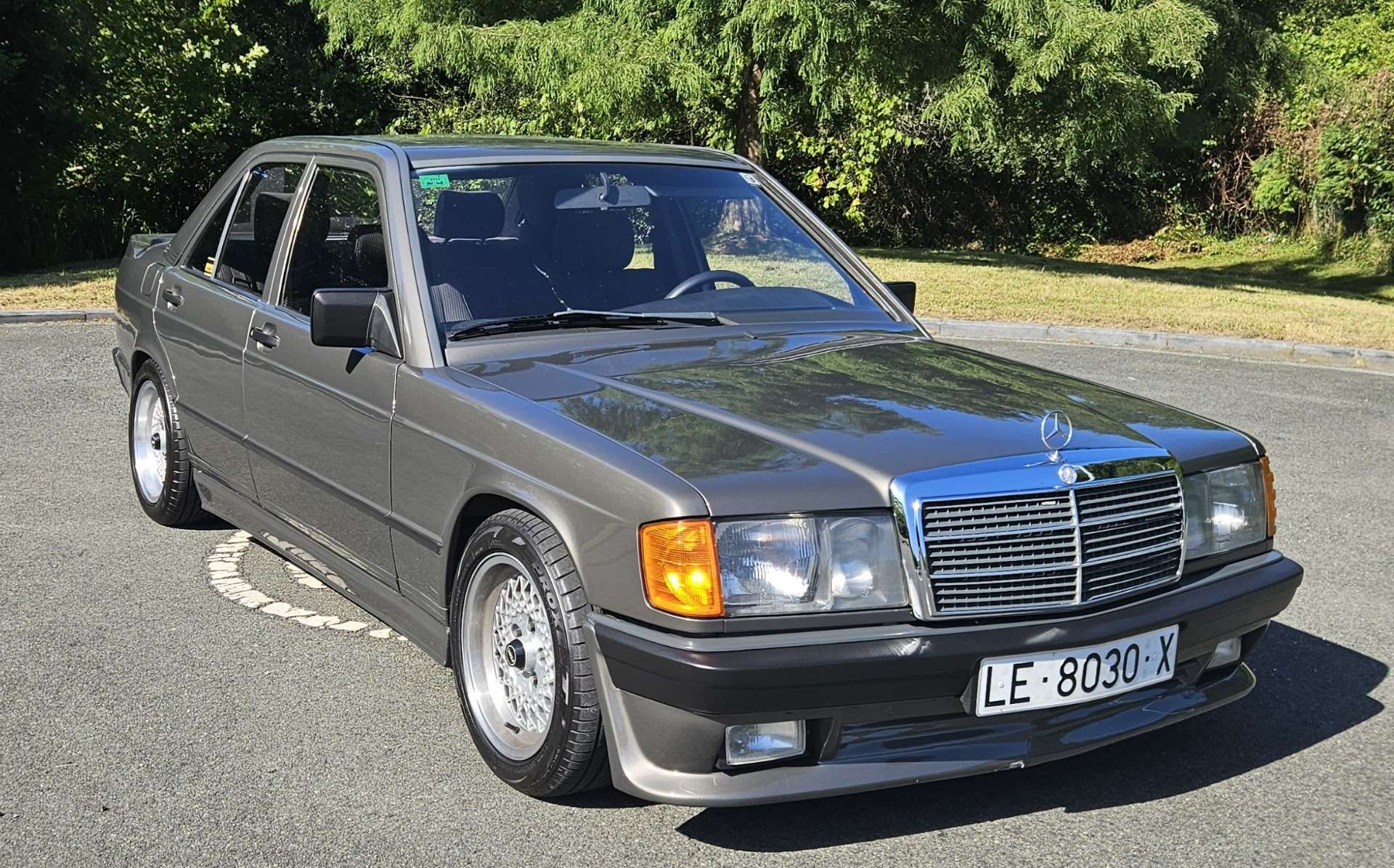 Mercedes-Benz 190 190E 2.0 - foto 1
